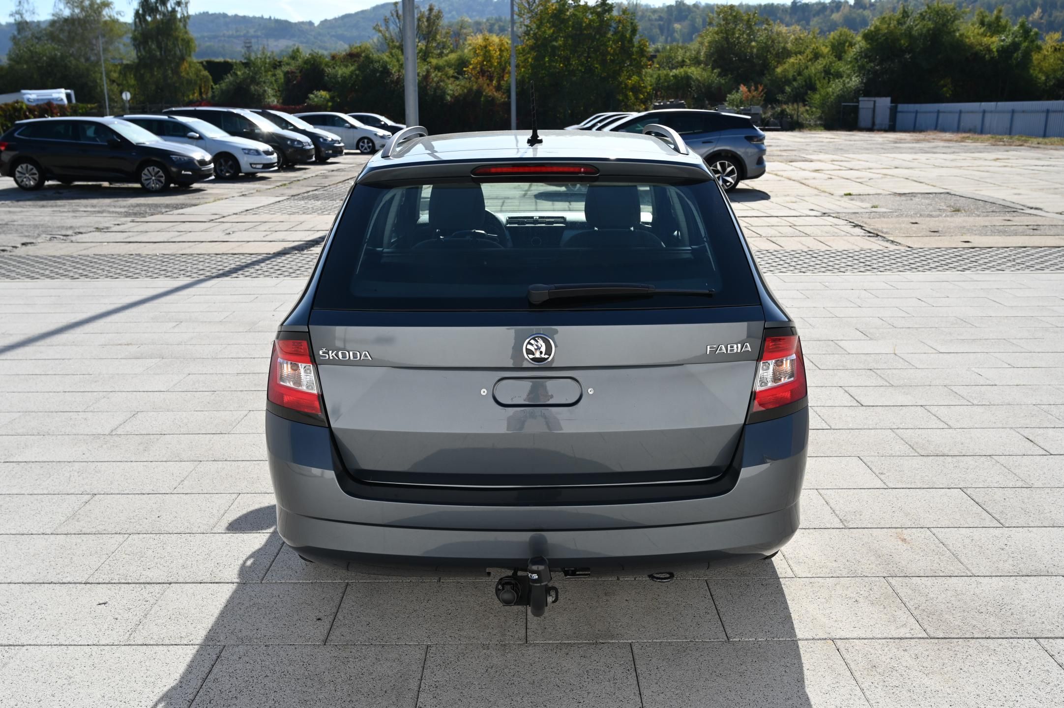 Škoda Fabia, 1.2TSI 66KW Ambition 1/2017 - fotka 6