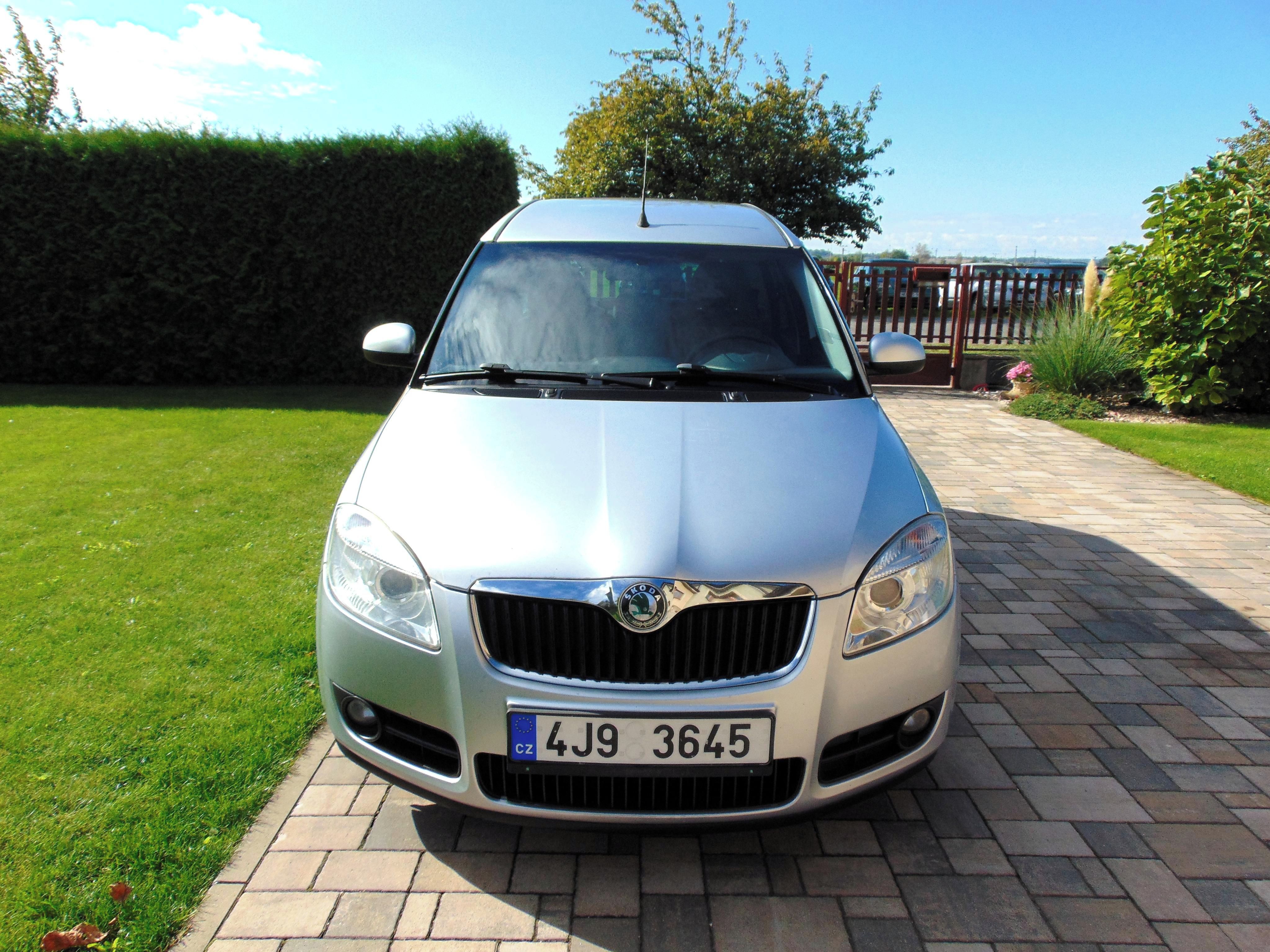 Škoda Roomster, ČR,2.MAJ,KLIMA,PO SERVISE - fotka 2