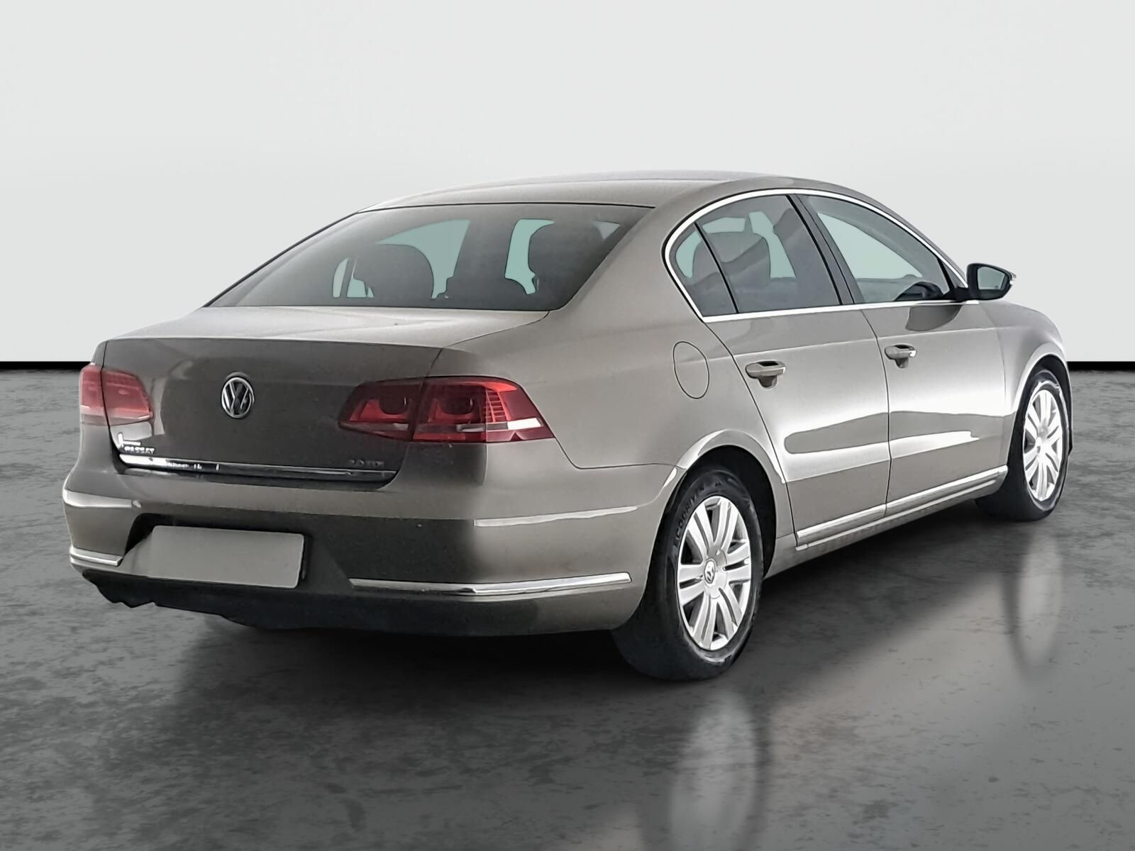 Volkswagen Passat, 2.0 TDI, Highline - fotka 5