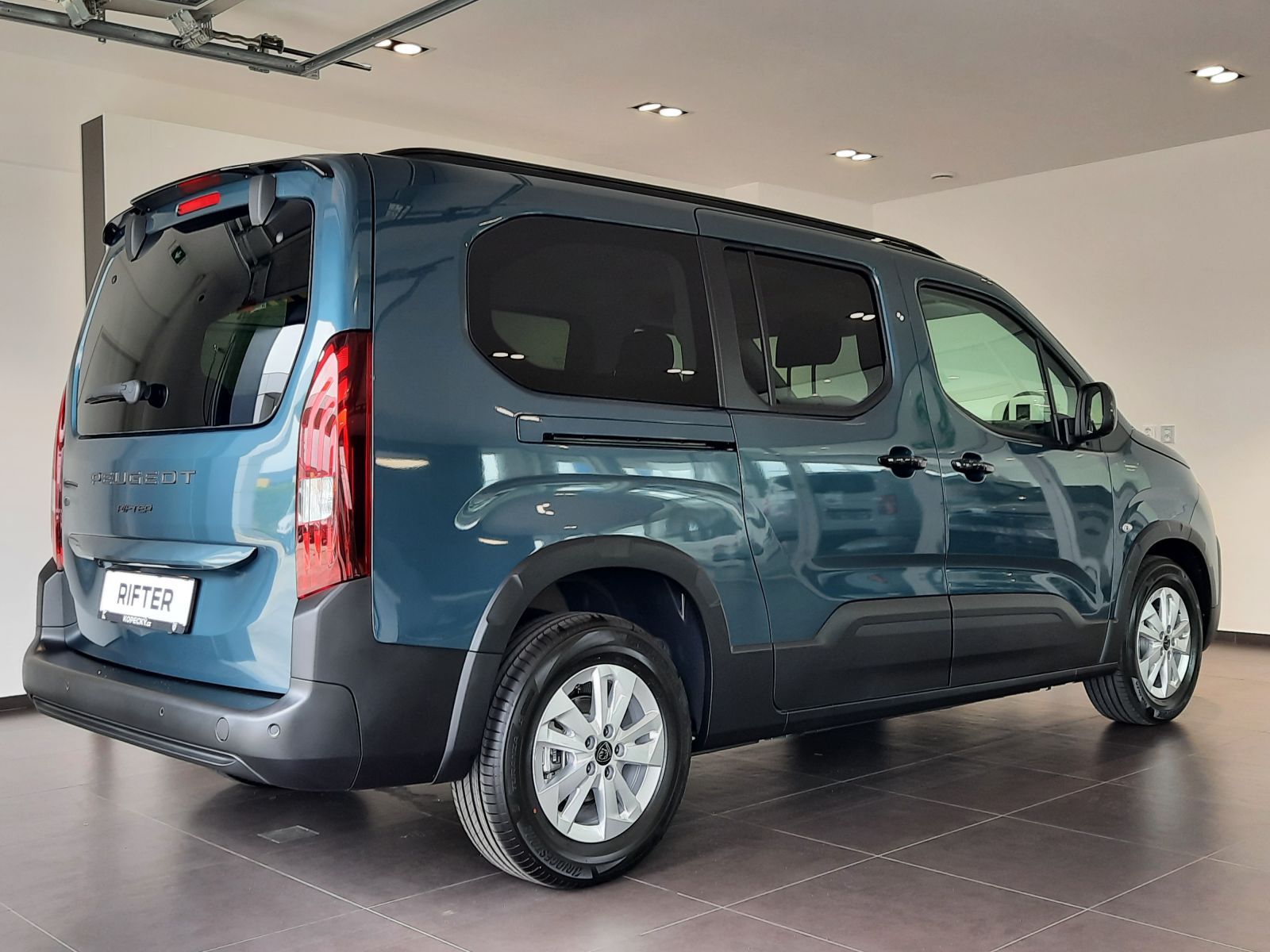 Peugeot Rifter, LONG ALLURE BlueHDi 130 MAN6 - fotka 6