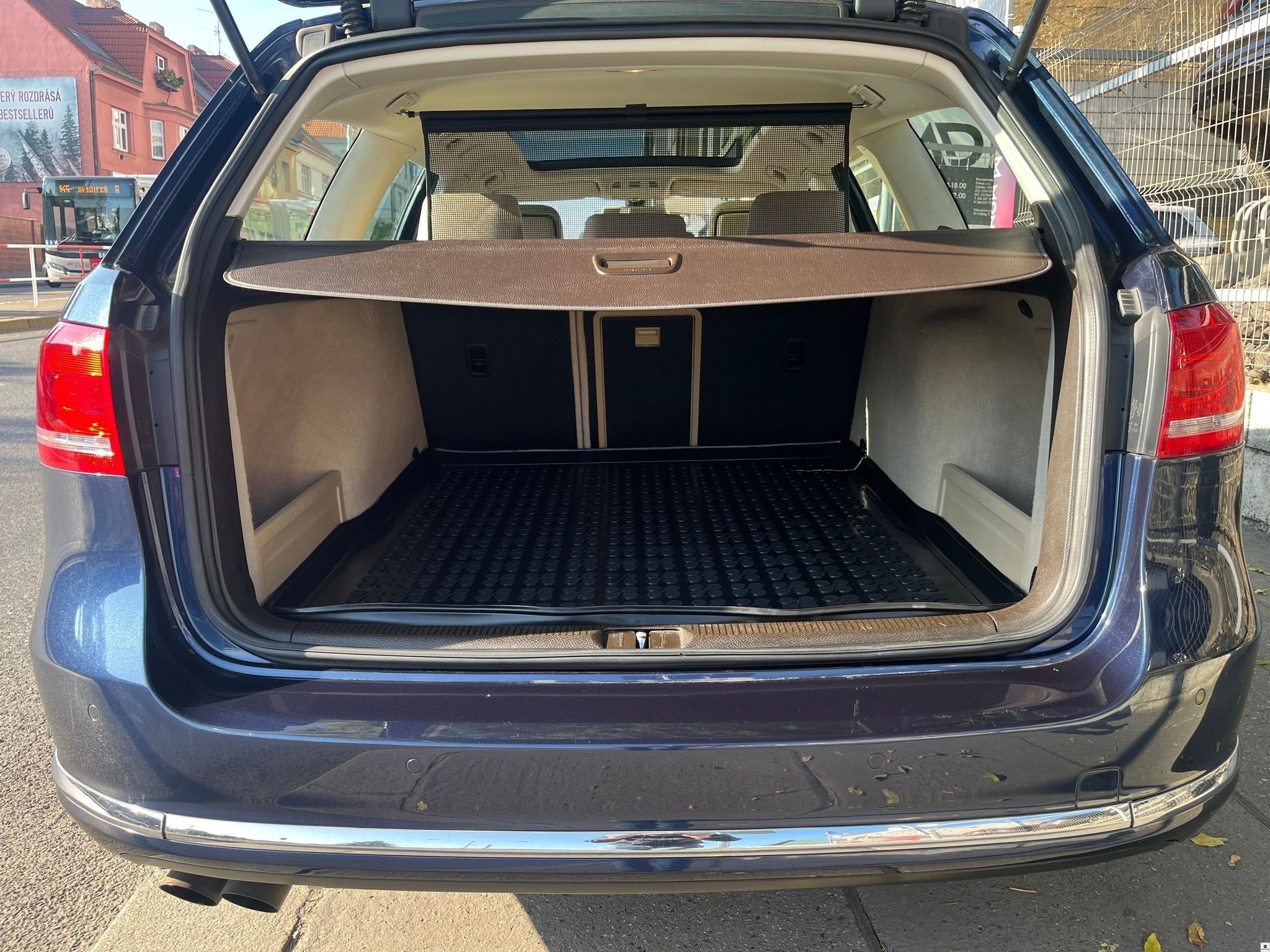 Volkswagen Passat, 2.0TDi.4X4.MAN6.HIGHLINE.KŮŽE - fotka 5