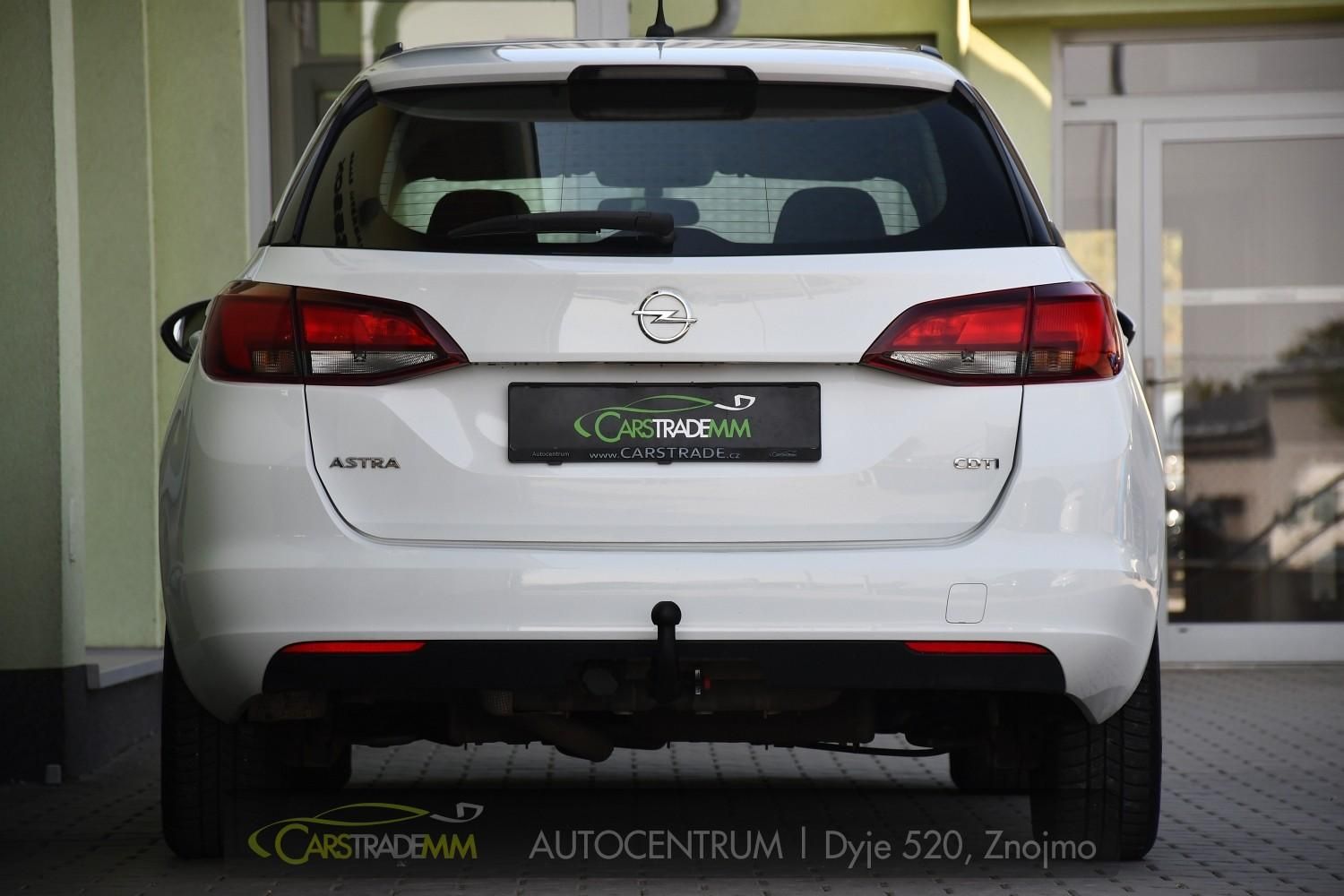 Opel Astra, 1.6CDTi CARPLY NAVI - fotka 4