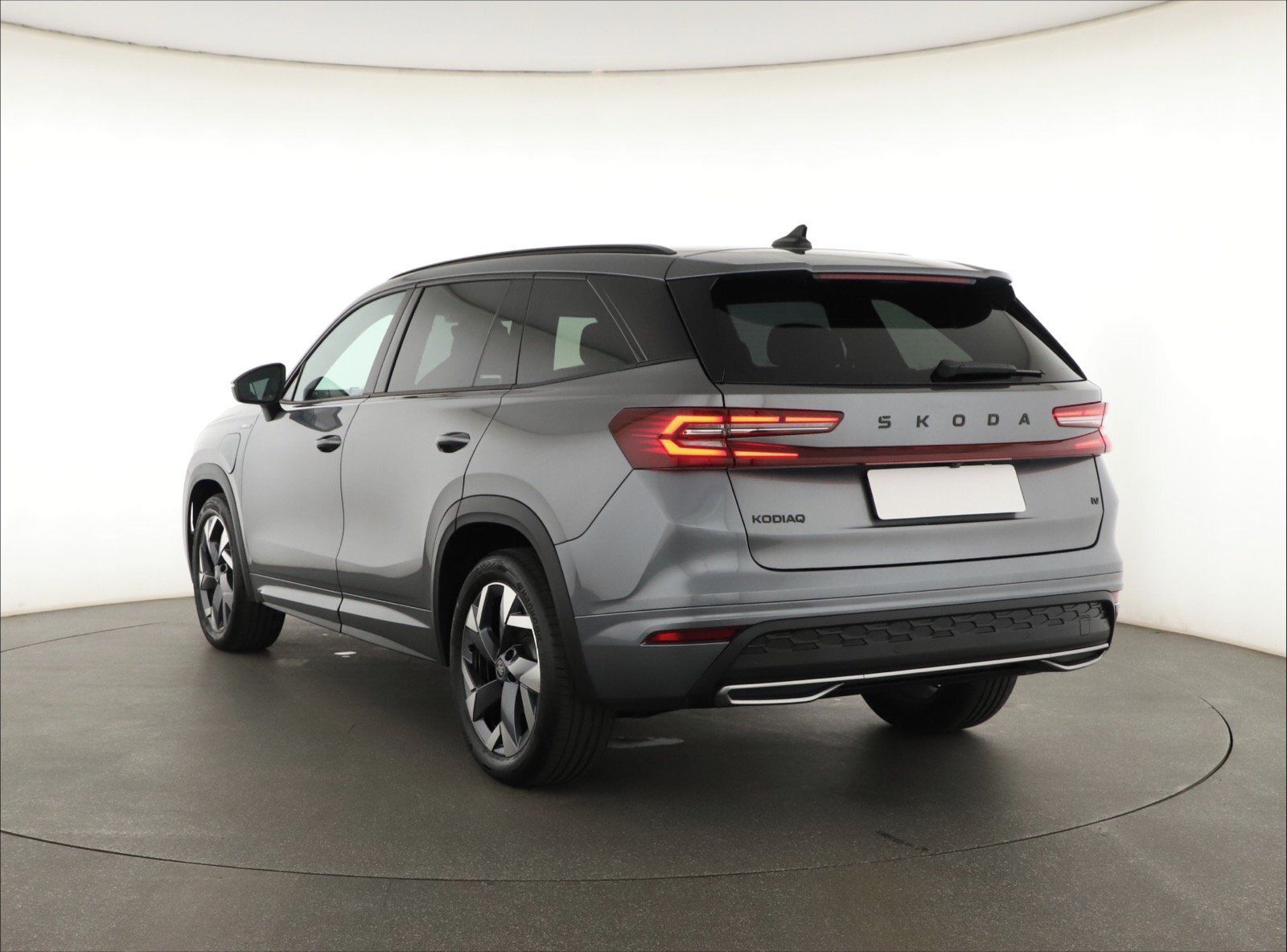 Škoda Kodiaq, 1.5 TSI iV, Sportline - fotka 4