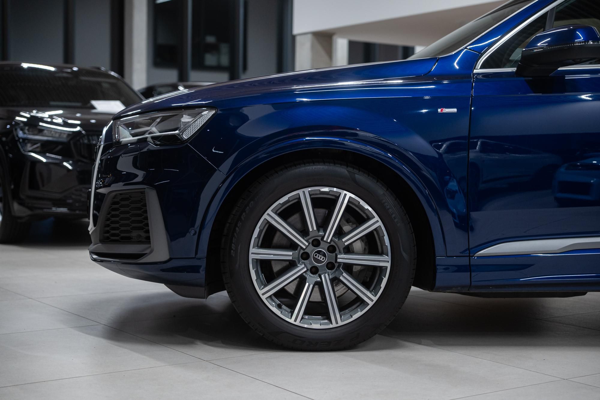 Audi Q7, S-LINE 55TFSI 250KW 4X4 VZDUCH - fotka 5