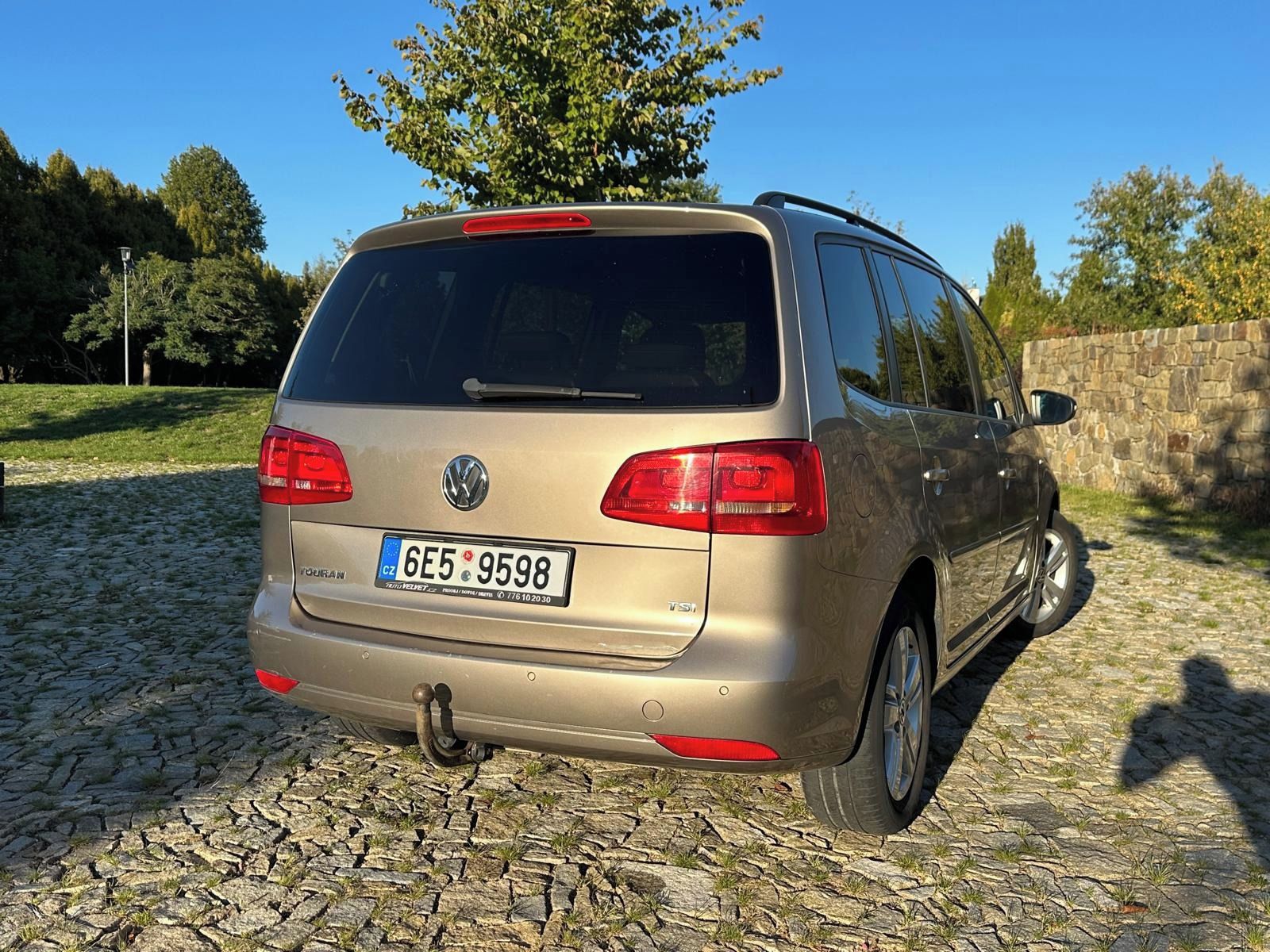 Volkswagen Touran, 1.4 TSI, 7 míst, po GO motoru - fotka 6