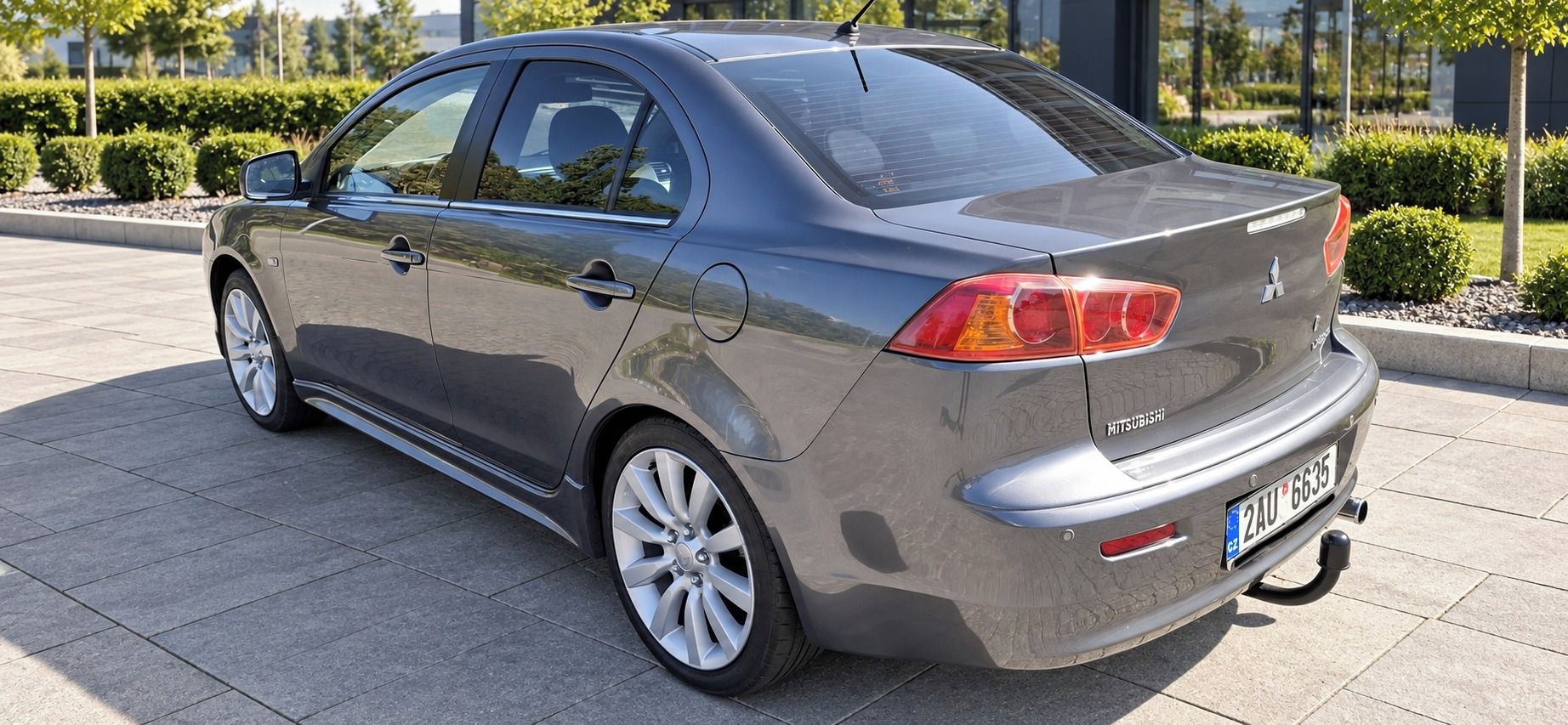 Mitsubishi Lancer, 1.8 benzin 105kW,nebouraný - fotka 6