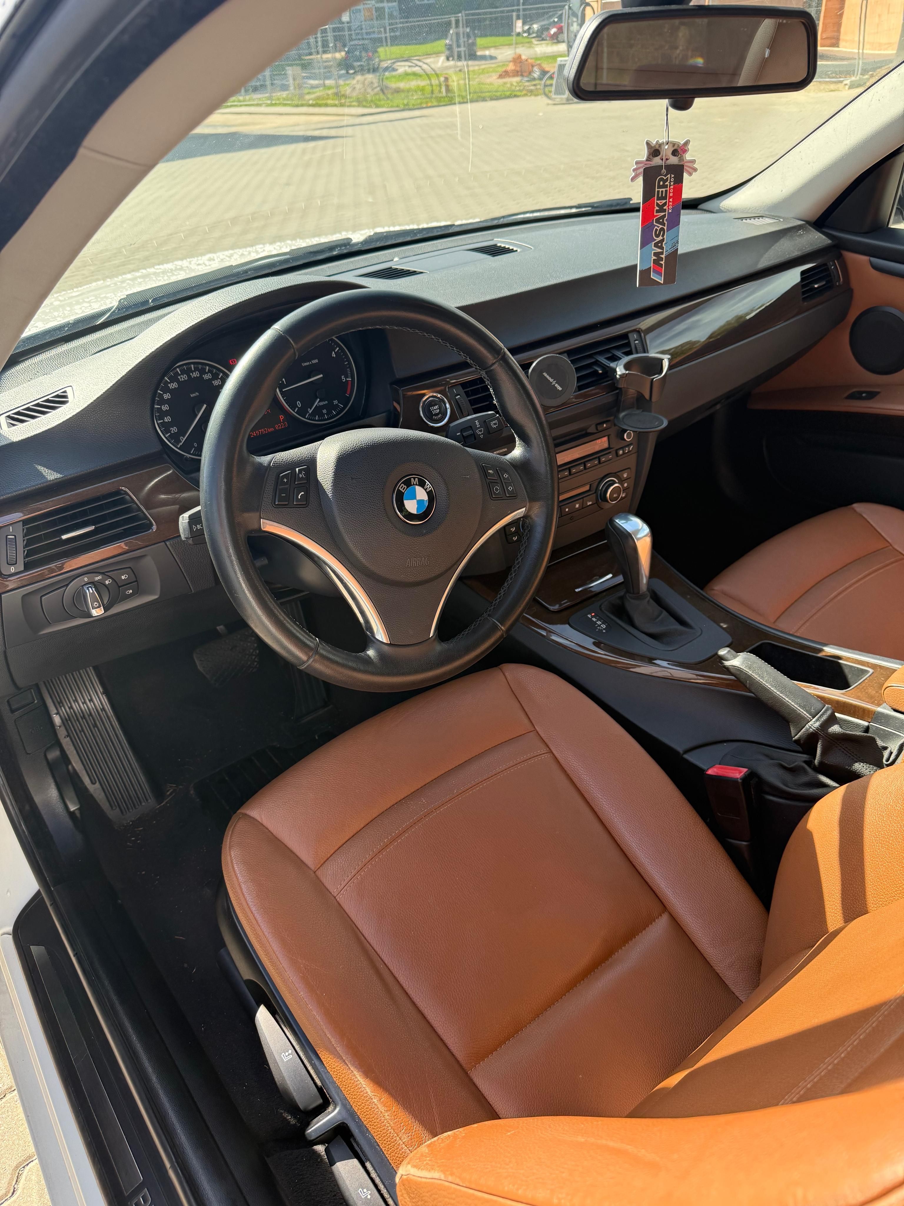 BMW Řada 3, BMW 320d E92 Coupé LCI - fotka 5