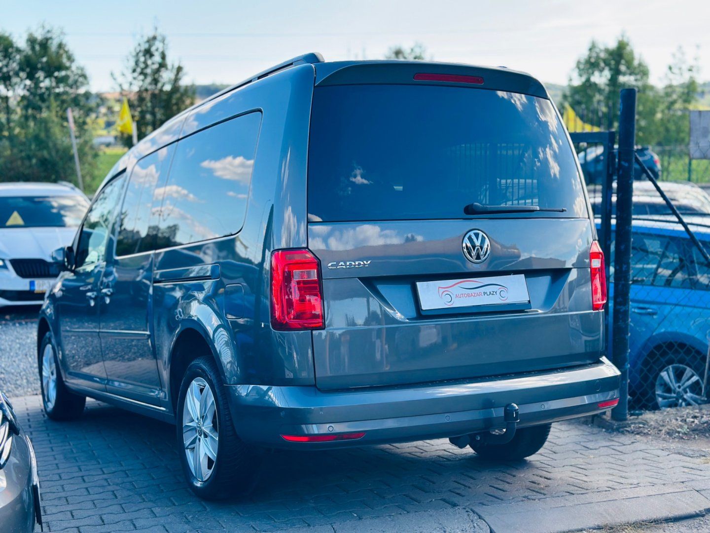 Volkswagen Caddy, 2.0TDi DSG,MAXI NAVI,APP, ACC - fotka 5
