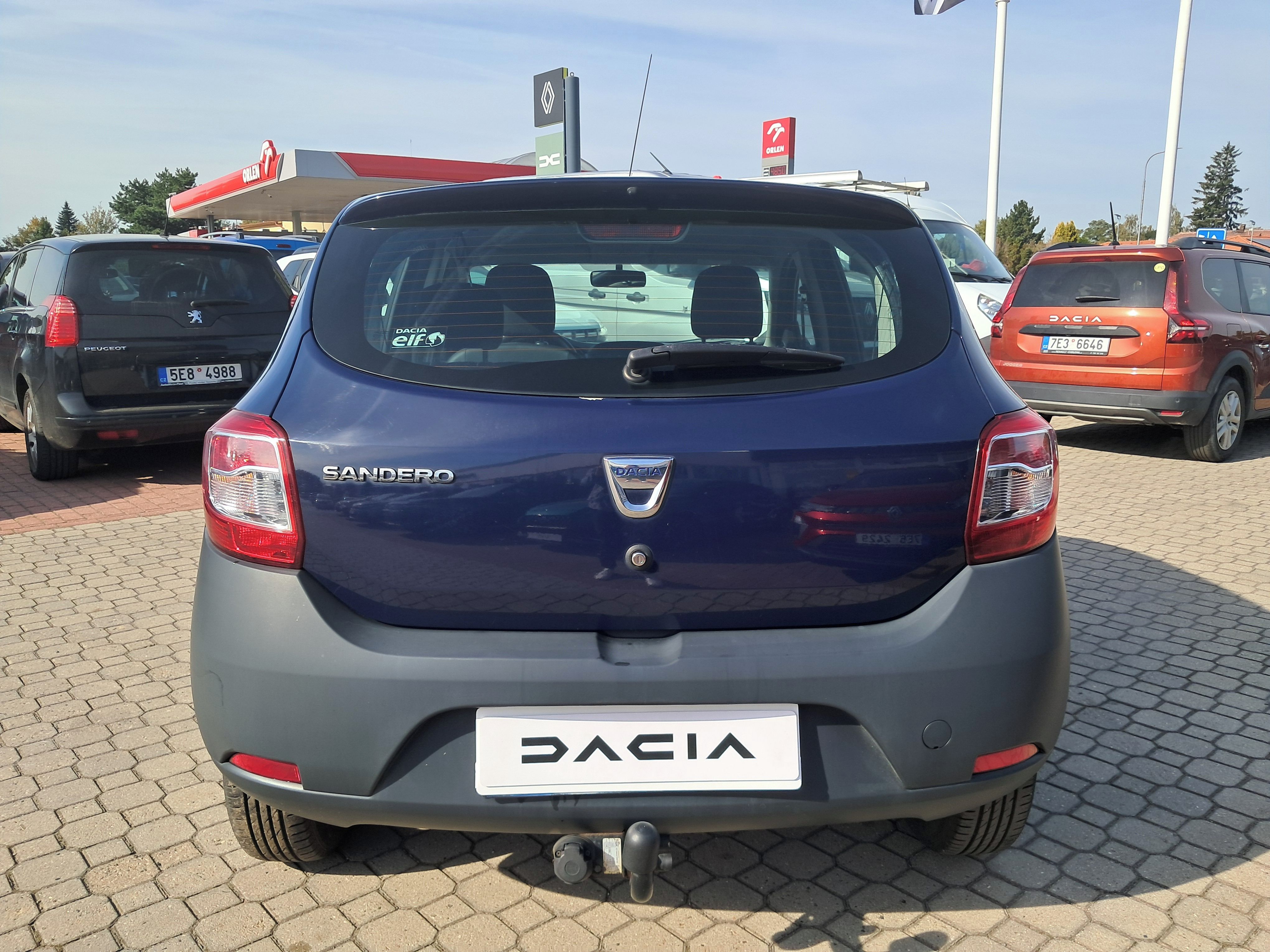 Dacia Sandero, ČR/1.MAJITEL/1.2/55kW/ČR/2013 - fotka 4