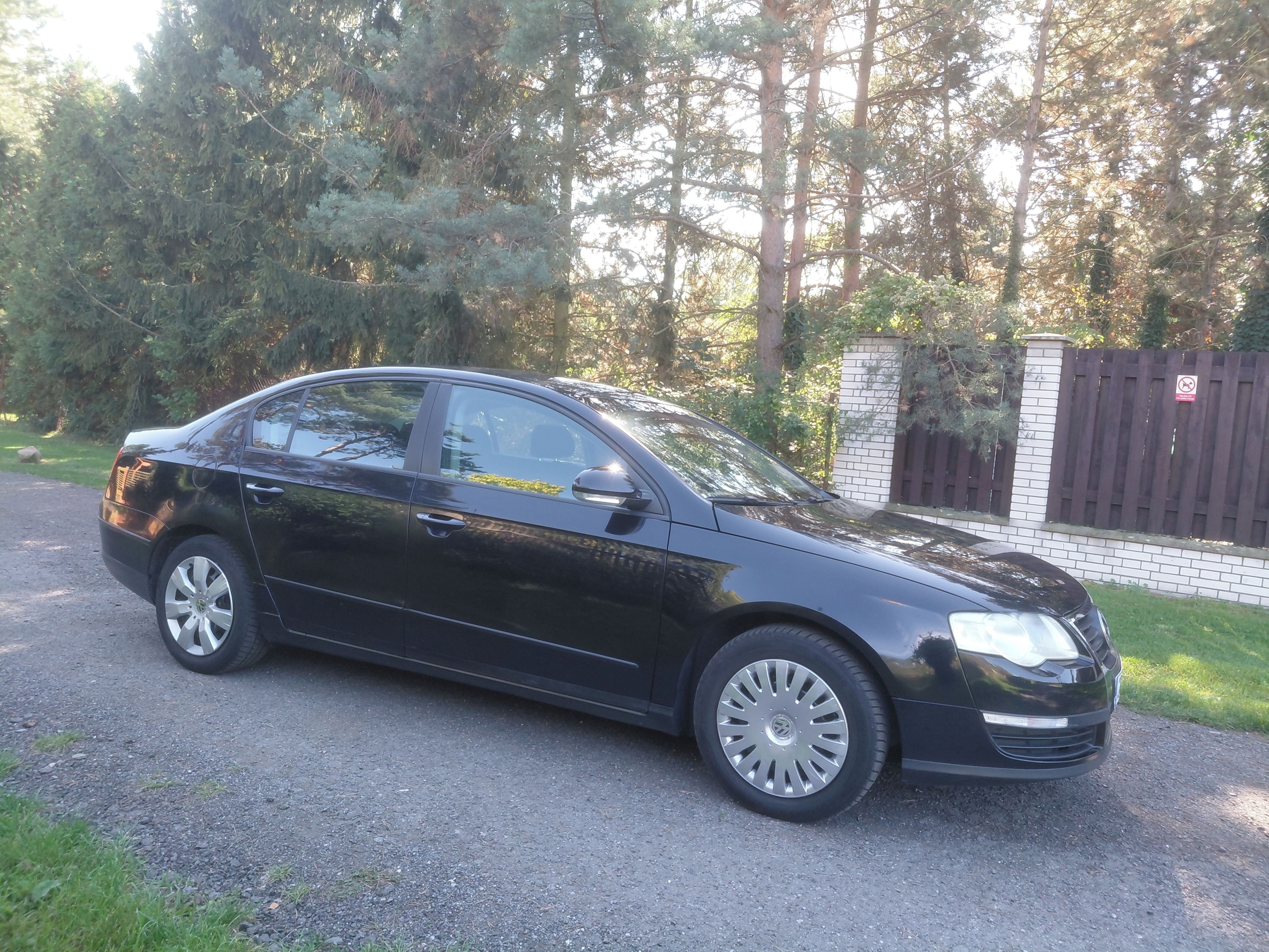 Volkswagen Passat, 1.9TDI 77kw Komfort,Sedan - fotka 3