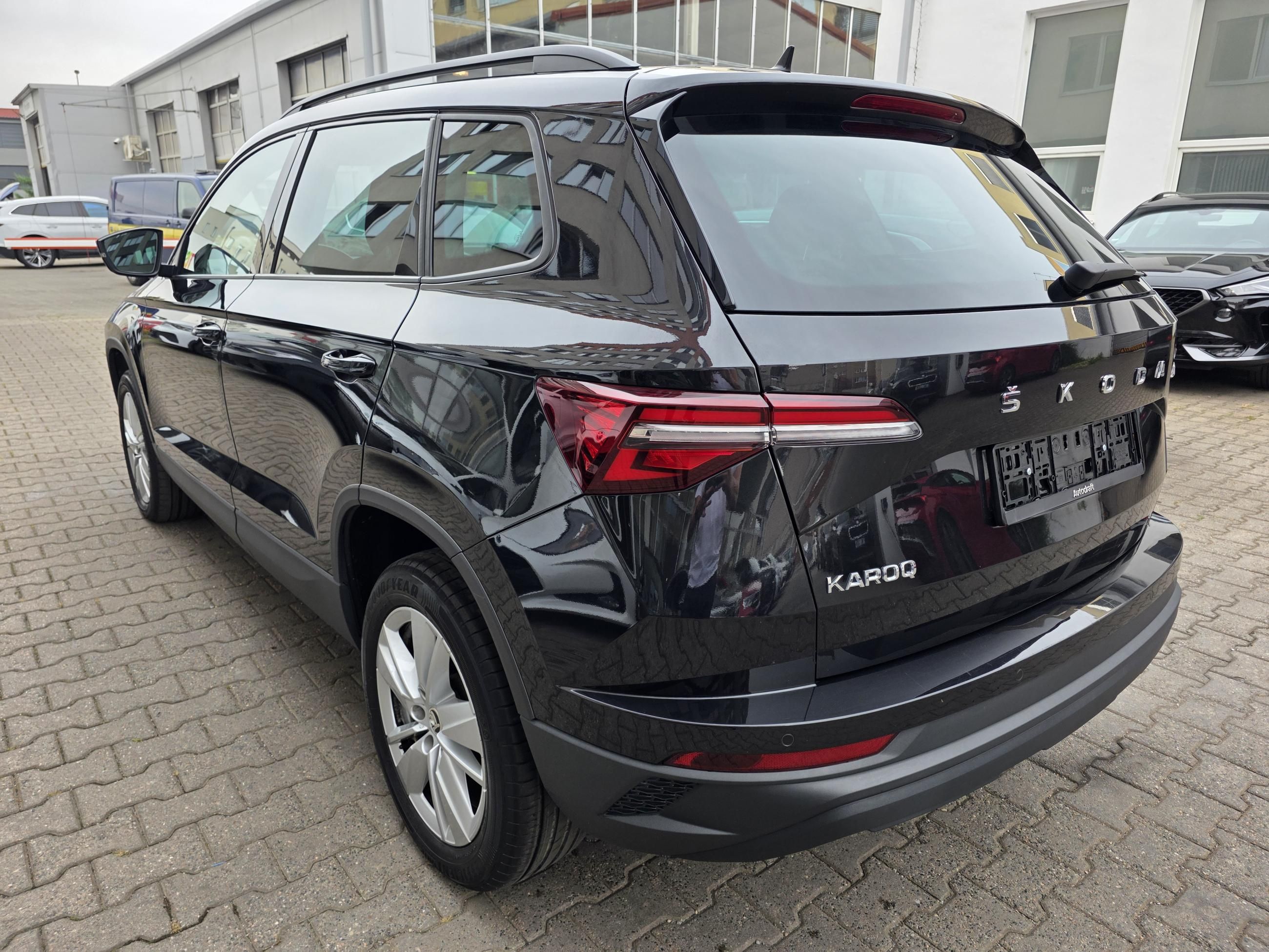 Škoda Karoq, 1.5 TSI 110kW / Kessy - fotka 4