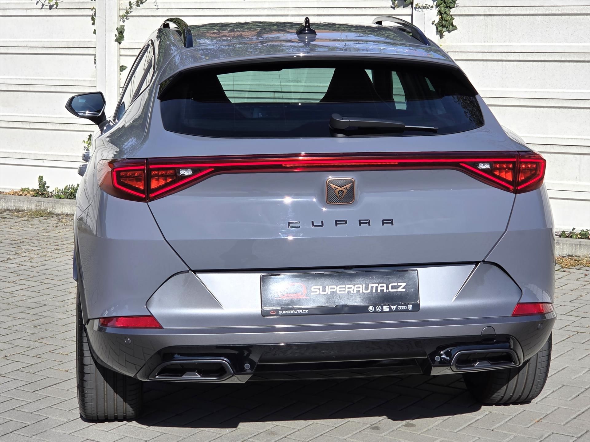 Cupra Formentor, 2,0 TSi DSG 4x4 Matrix Tažné Z - fotka 5