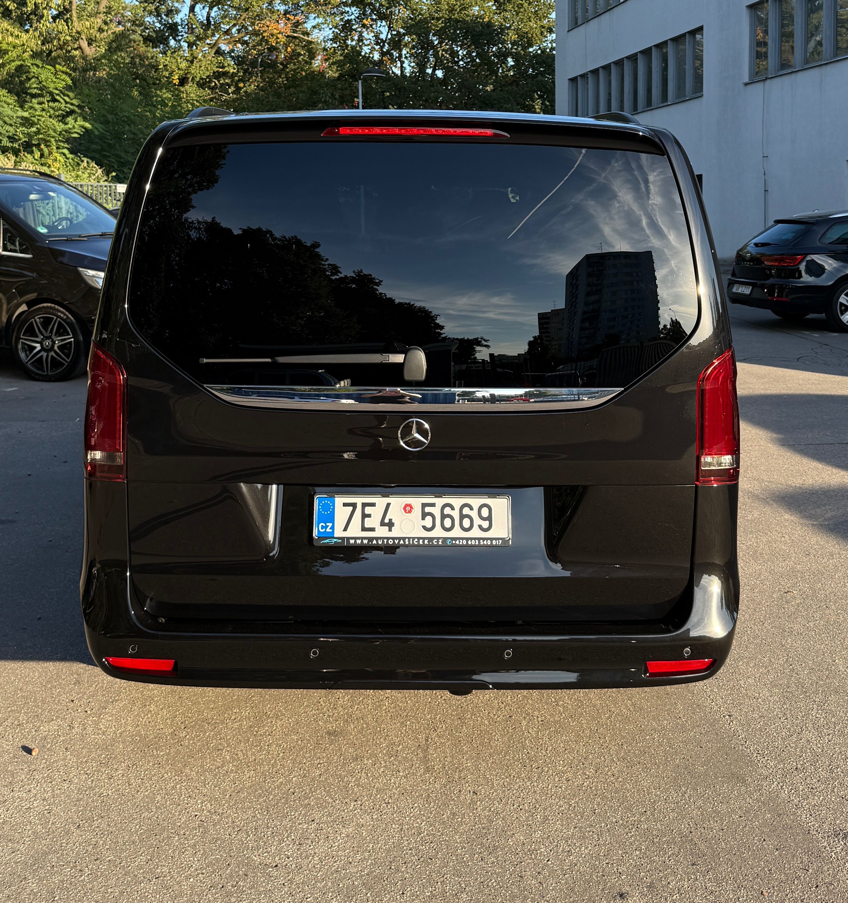 Mercedes-Benz Třídy V, 2.2 TDI - fotka 6