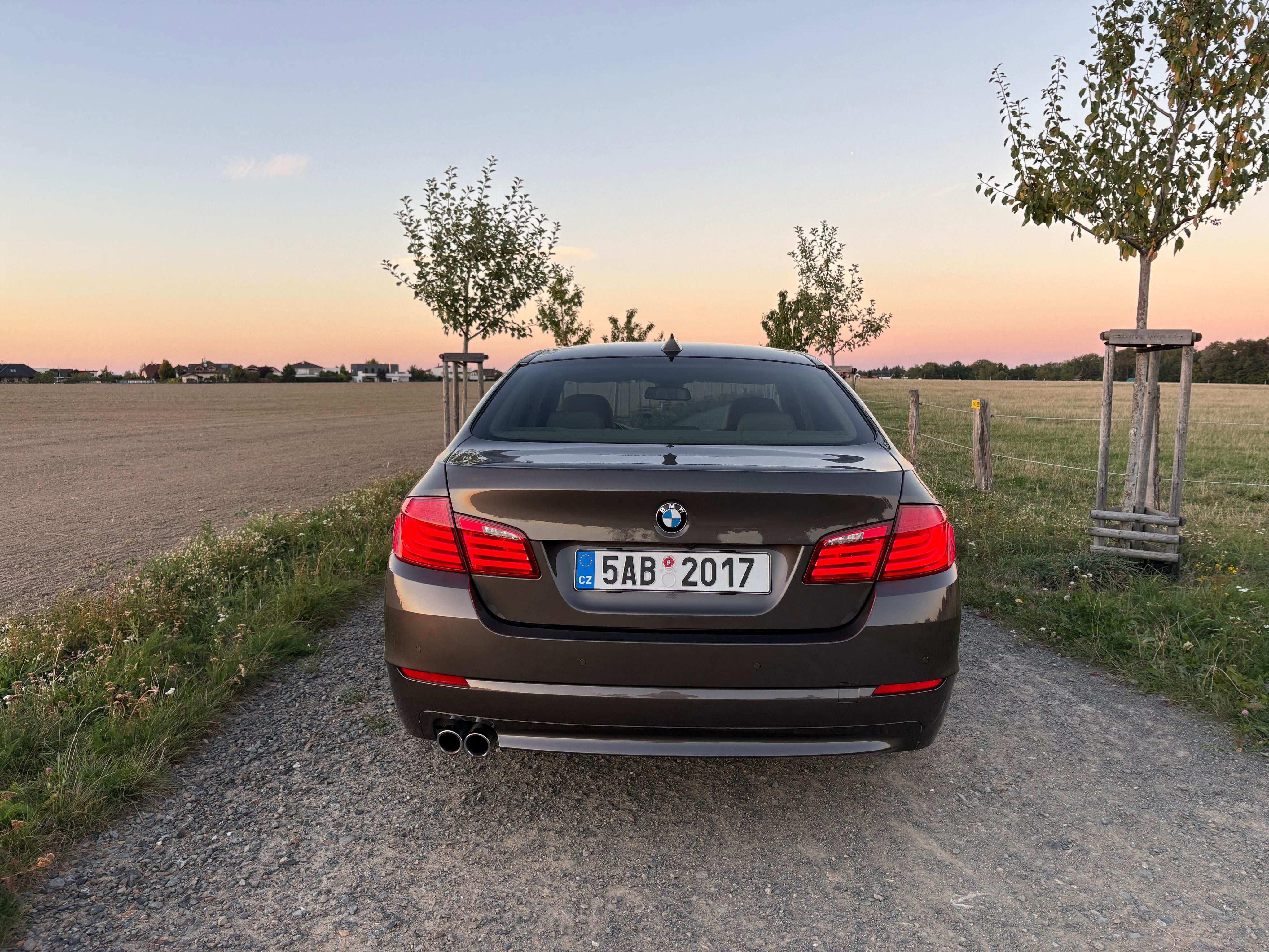 BMW Řada 5, BMW 530d comfort seats,HUD,ČR - fotka 4