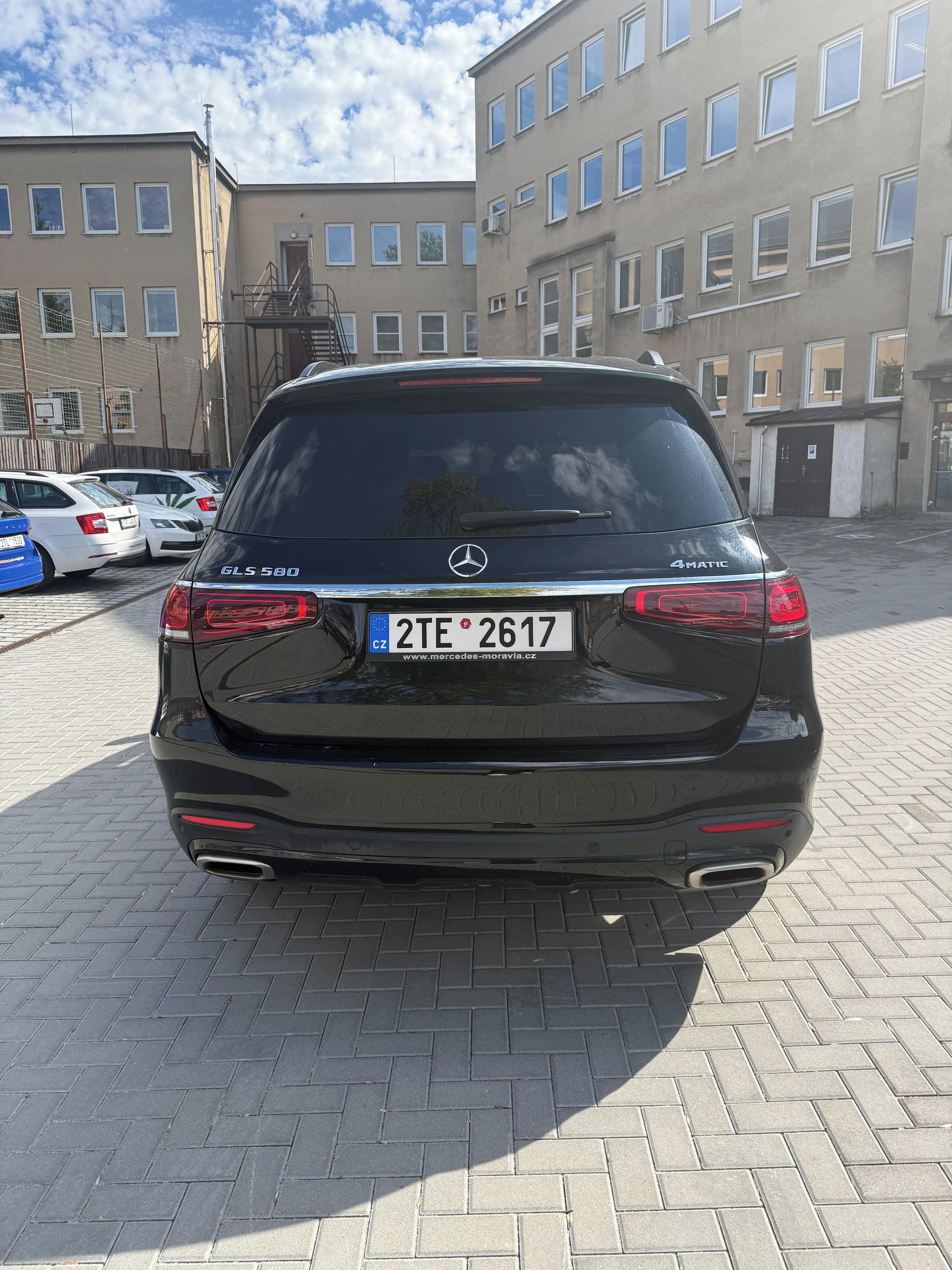 Mercedes-Benz GLS, 580 4MATIC - fotka 3
