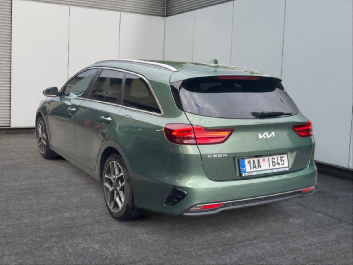 Kia Cee´d, 1,5 TGDI Top AT - fotka 4