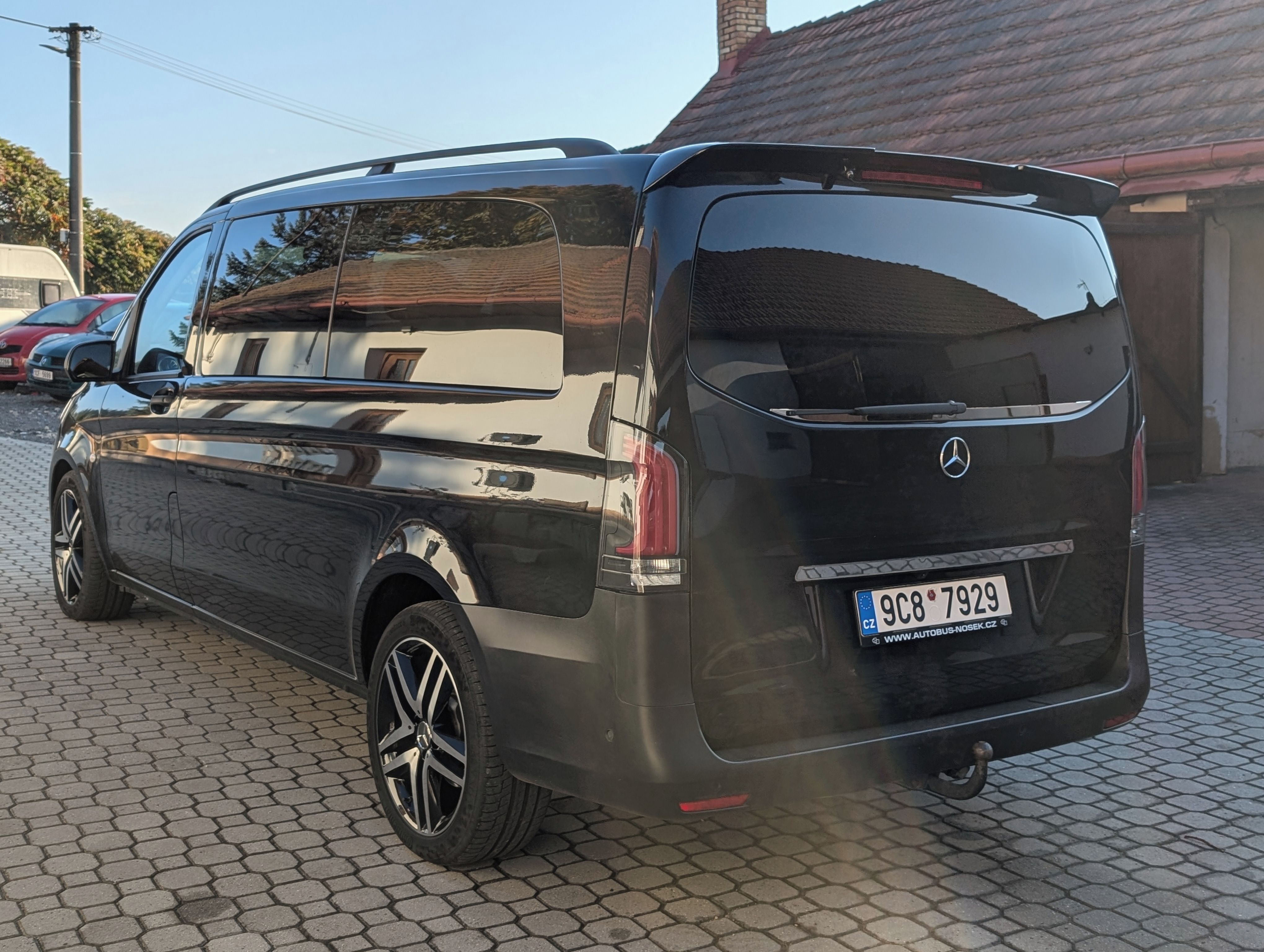 Mercedes-Benz Vito, Mercedes Benz Vito 2.2L 9 míst - fotka 4