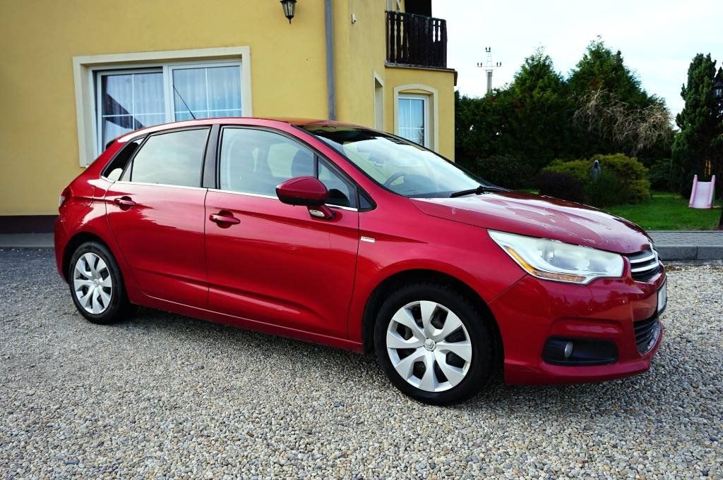 Citroën C4, 1,6 VTI 88 kW - fotka 2