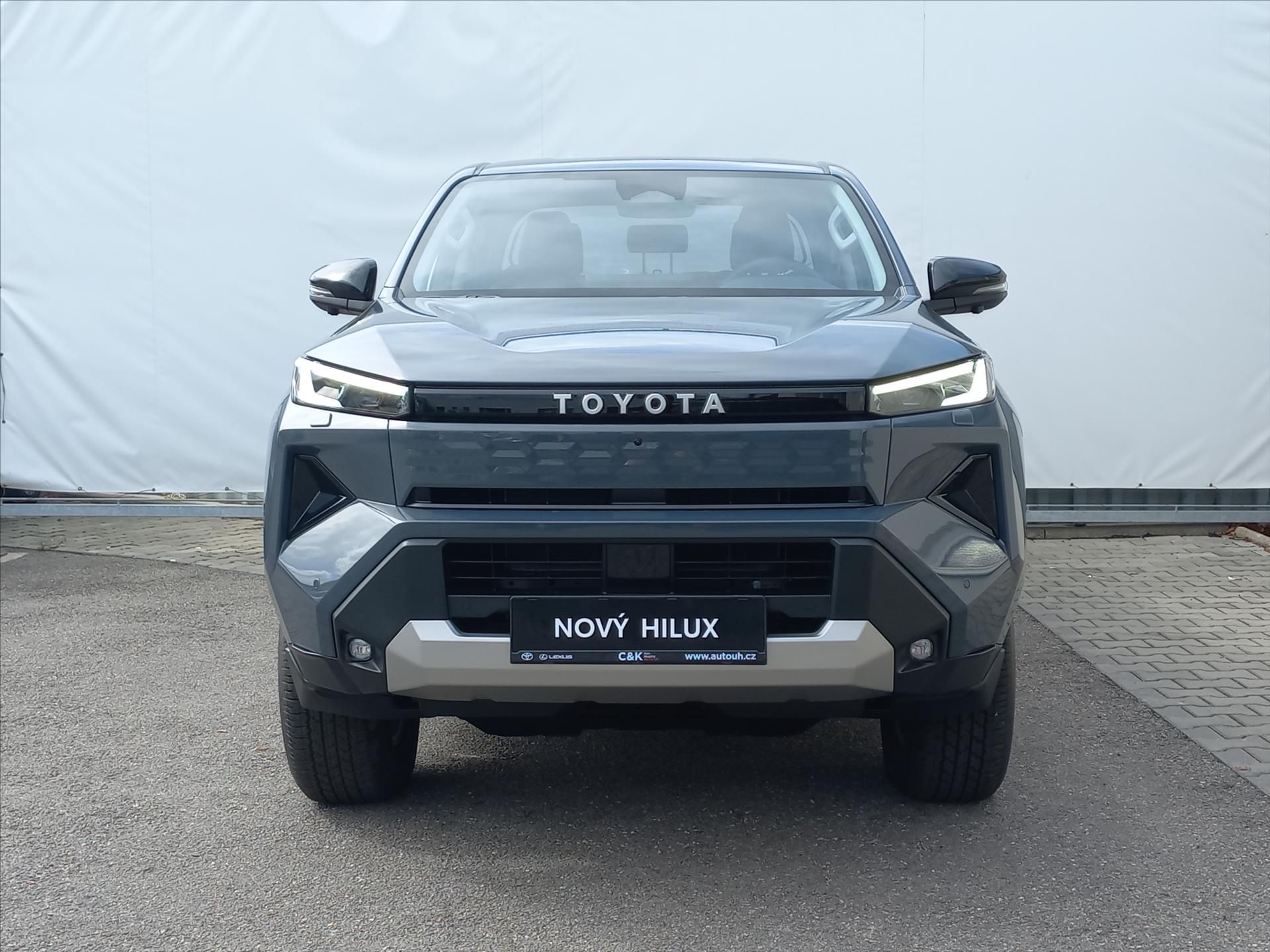 Toyota Hilux, BEV 59 kWh  Double Cap Executi - fotka 5
