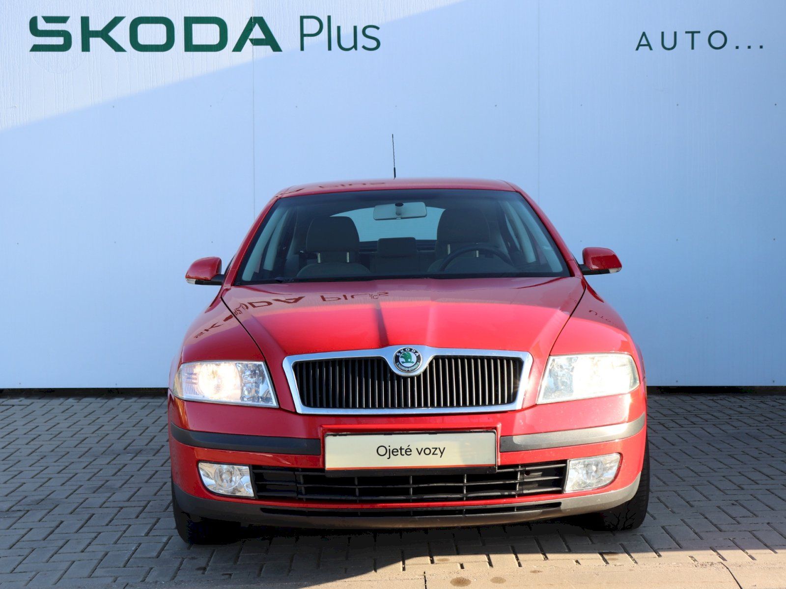 Škoda Octavia, OCTAVIA AMBIENTE 1,6 MPI 75kW - fotka 4