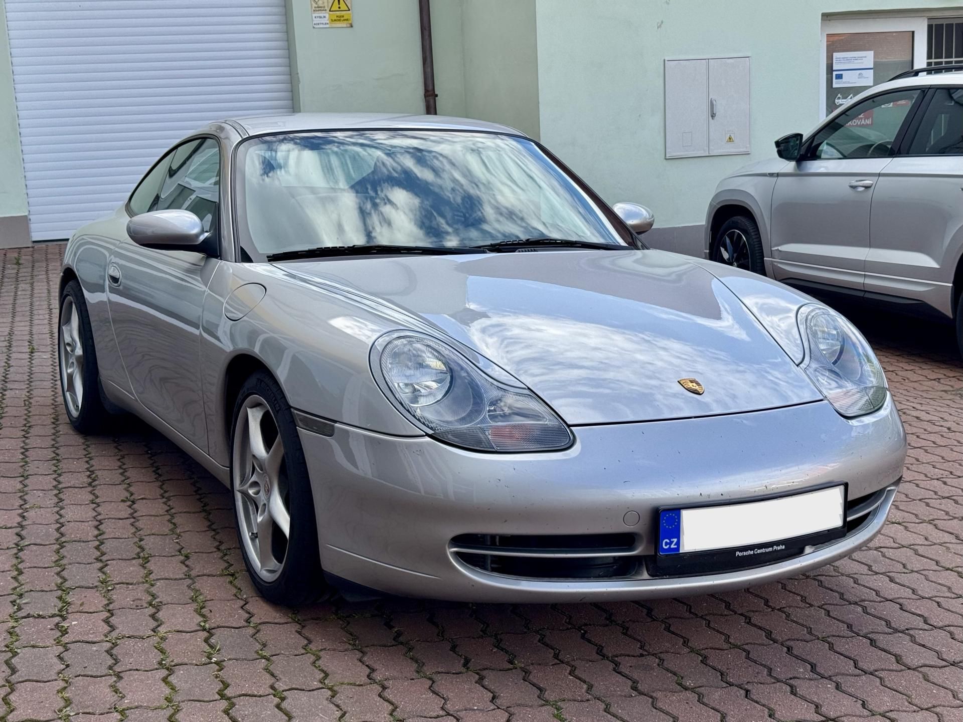 Porsche 911, Carrera - fotka 4