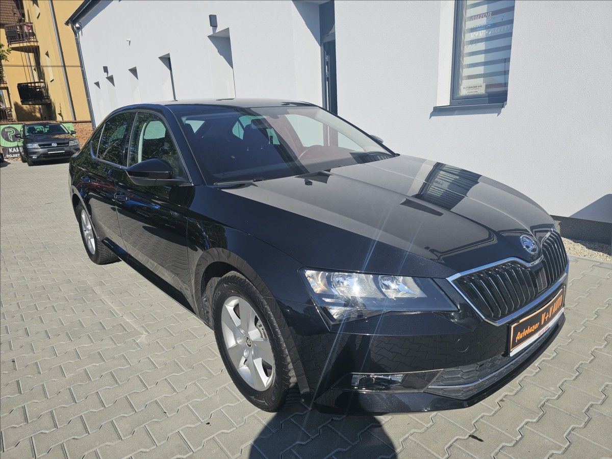 Škoda Superb, III 1,4 TSi 110KW Ambition+ - fotka 4