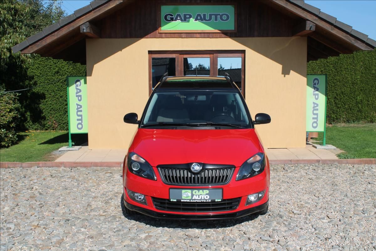 Škoda Roomster, 1.2 TSI 63kW 1.MAJ NOIRE - fotka 2