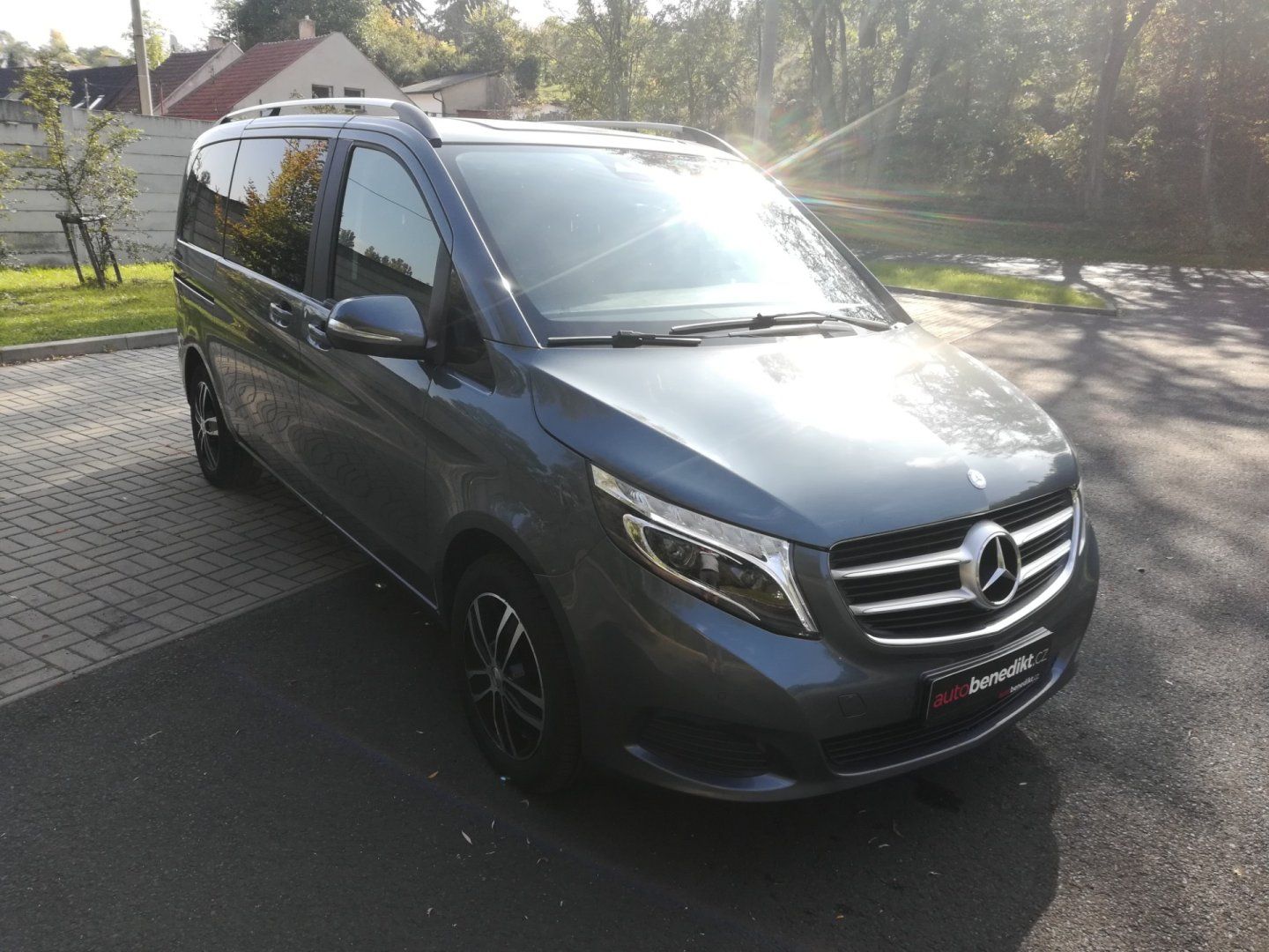 Mercedes-Benz Třídy V, 2.2 140kW 4x4 7 Míst Tažné - fotka 3