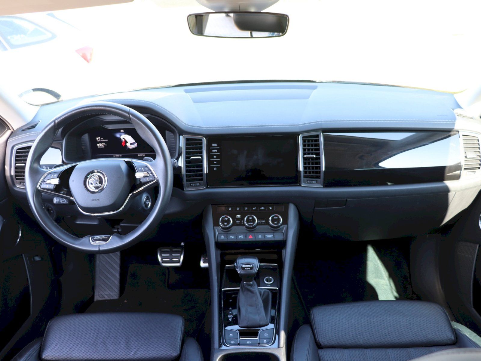 Škoda Kodiaq, Kodiaq L&K 2.0 TDI 4x4 110 kW - fotka 5
