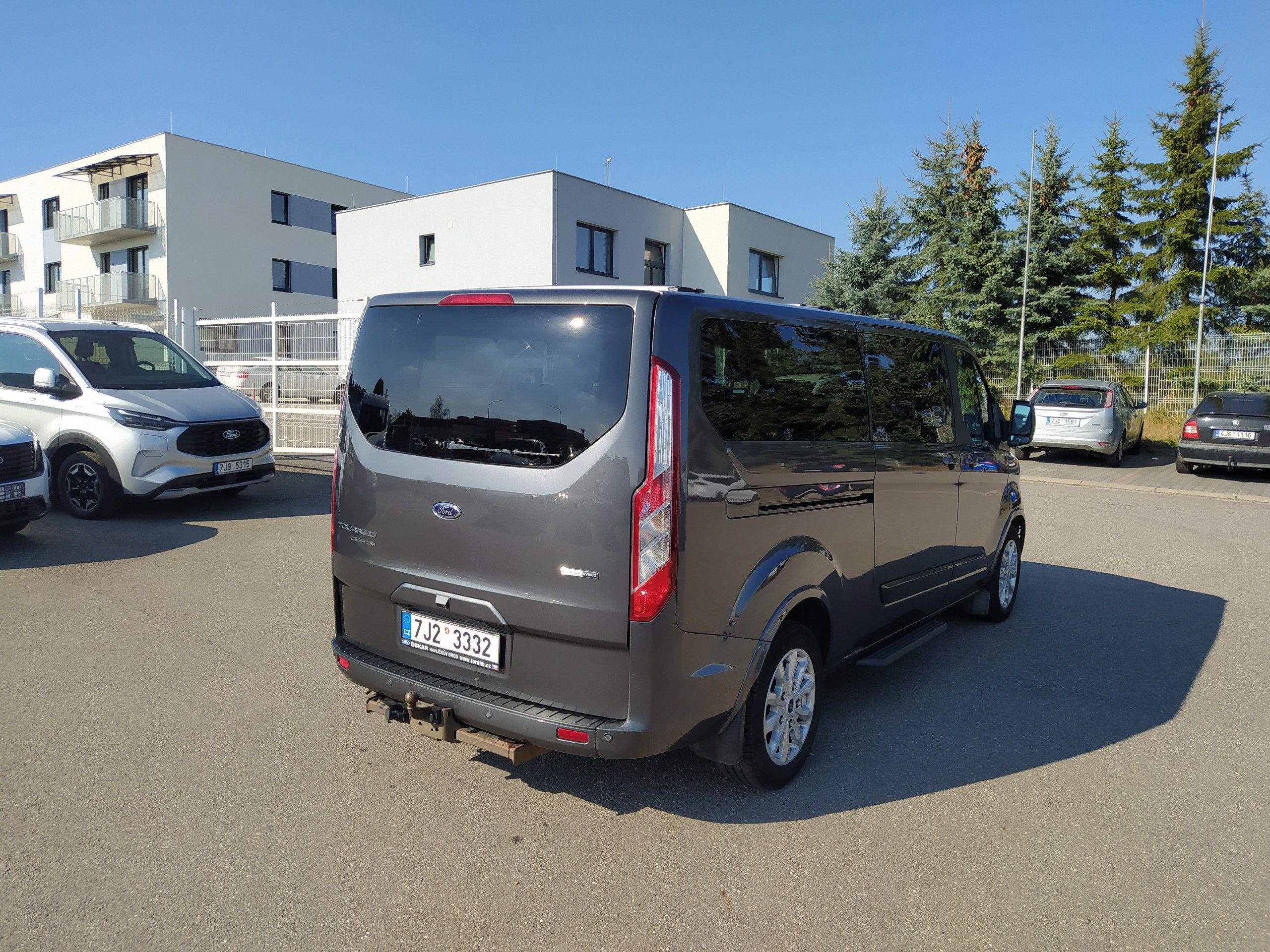 Ford Tourneo Custom, 2,0 EcoBlue 110kW/150k L2 TITA - fotka 5