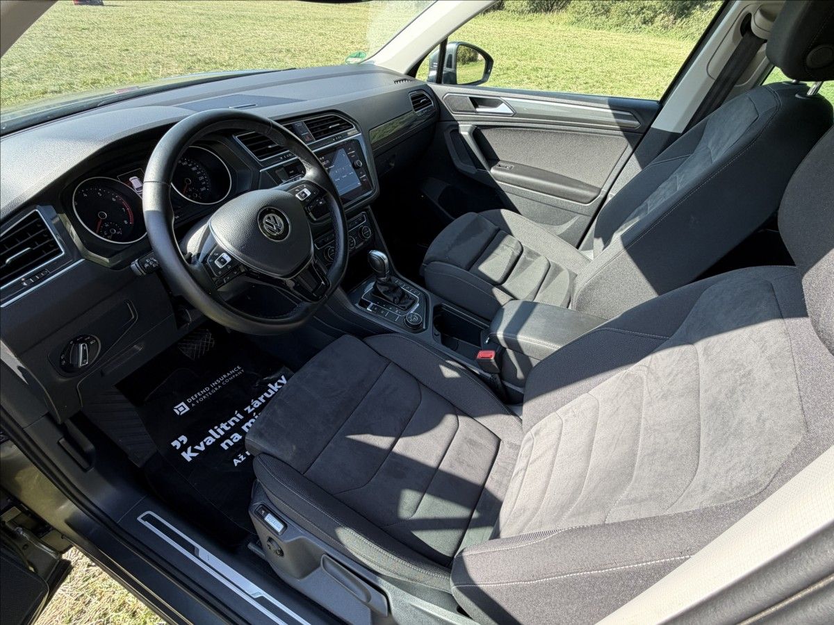 Volkswagen Tiguan, 2,0 TSi Highline 4Motion - fotka 5