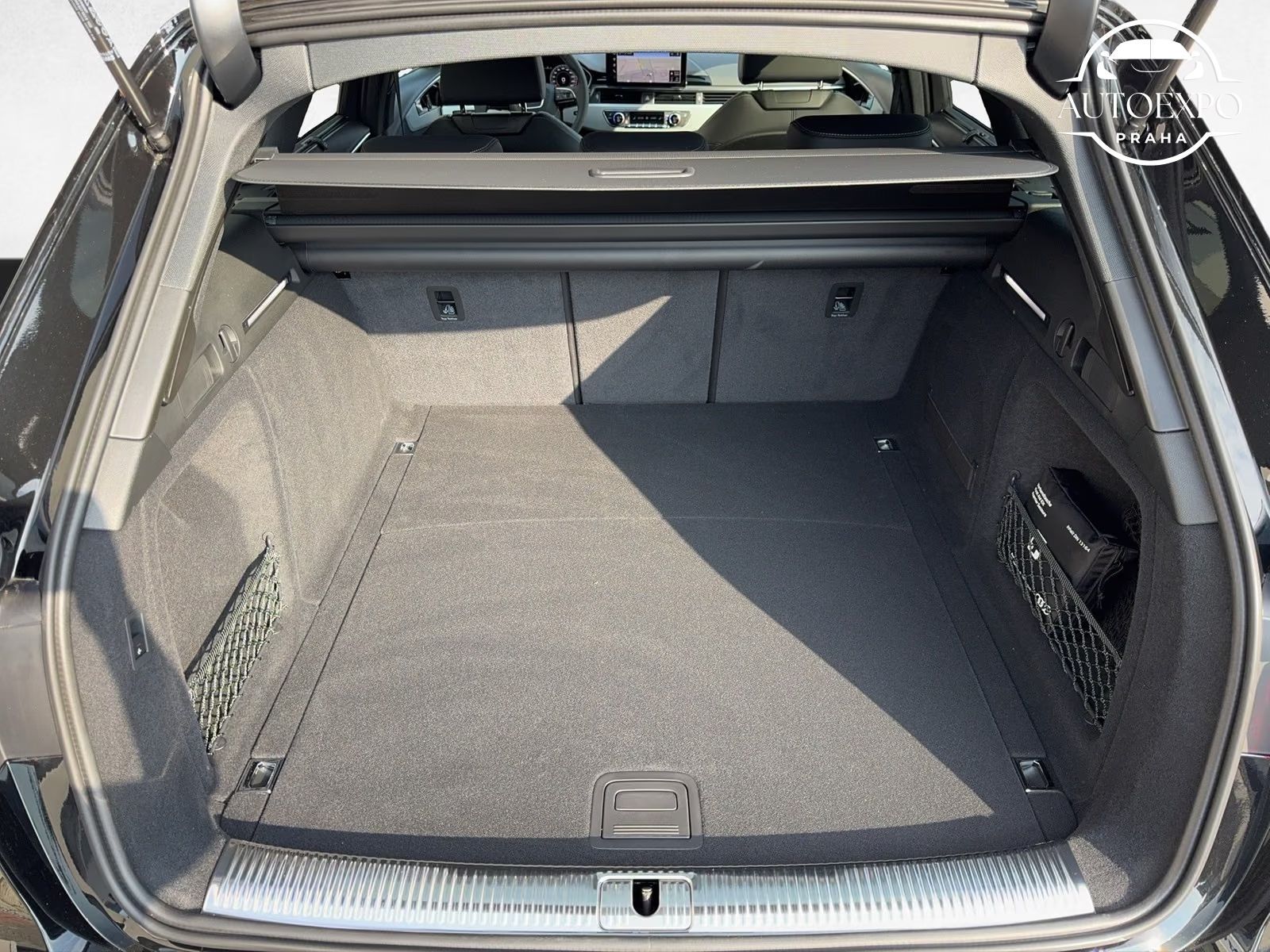 Audi A4, Avant S line 40 TDI S tronic* - fotka 6