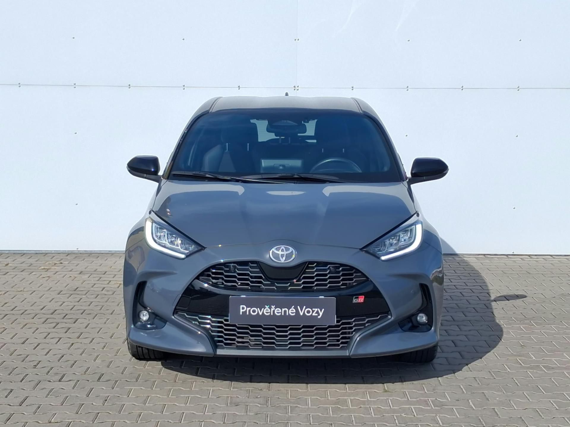 Toyota Yaris, 1.5 HSD e-CVT GR-Sport - fotka 4