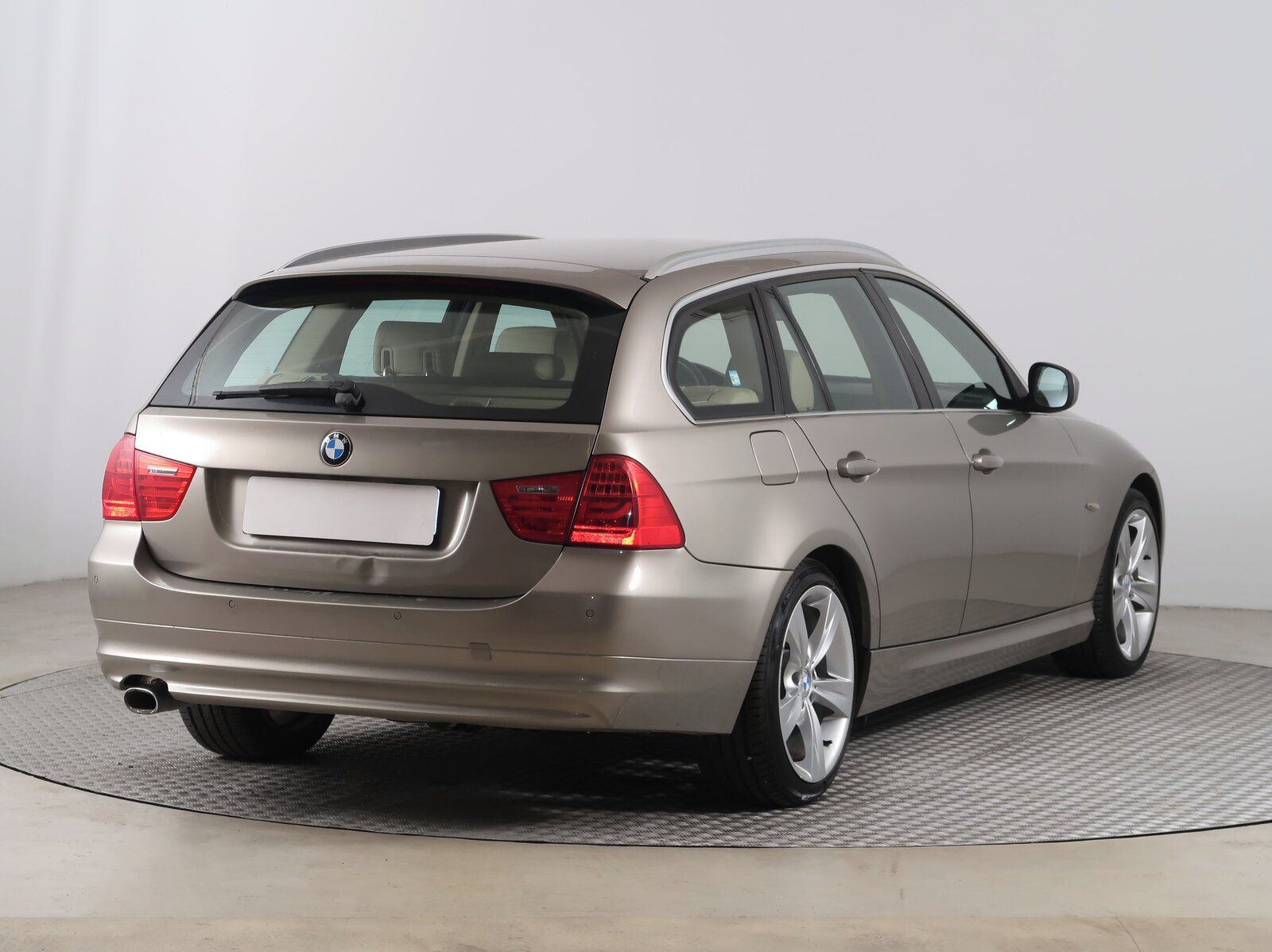 BMW Řada 3, 320 d, Serv.kniha - fotka 5