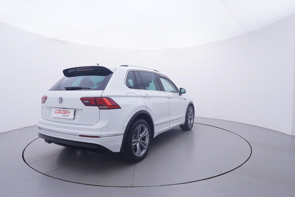 Volkswagen Tiguan, R-Line 1.5 TSI 110 kW - fotka 5