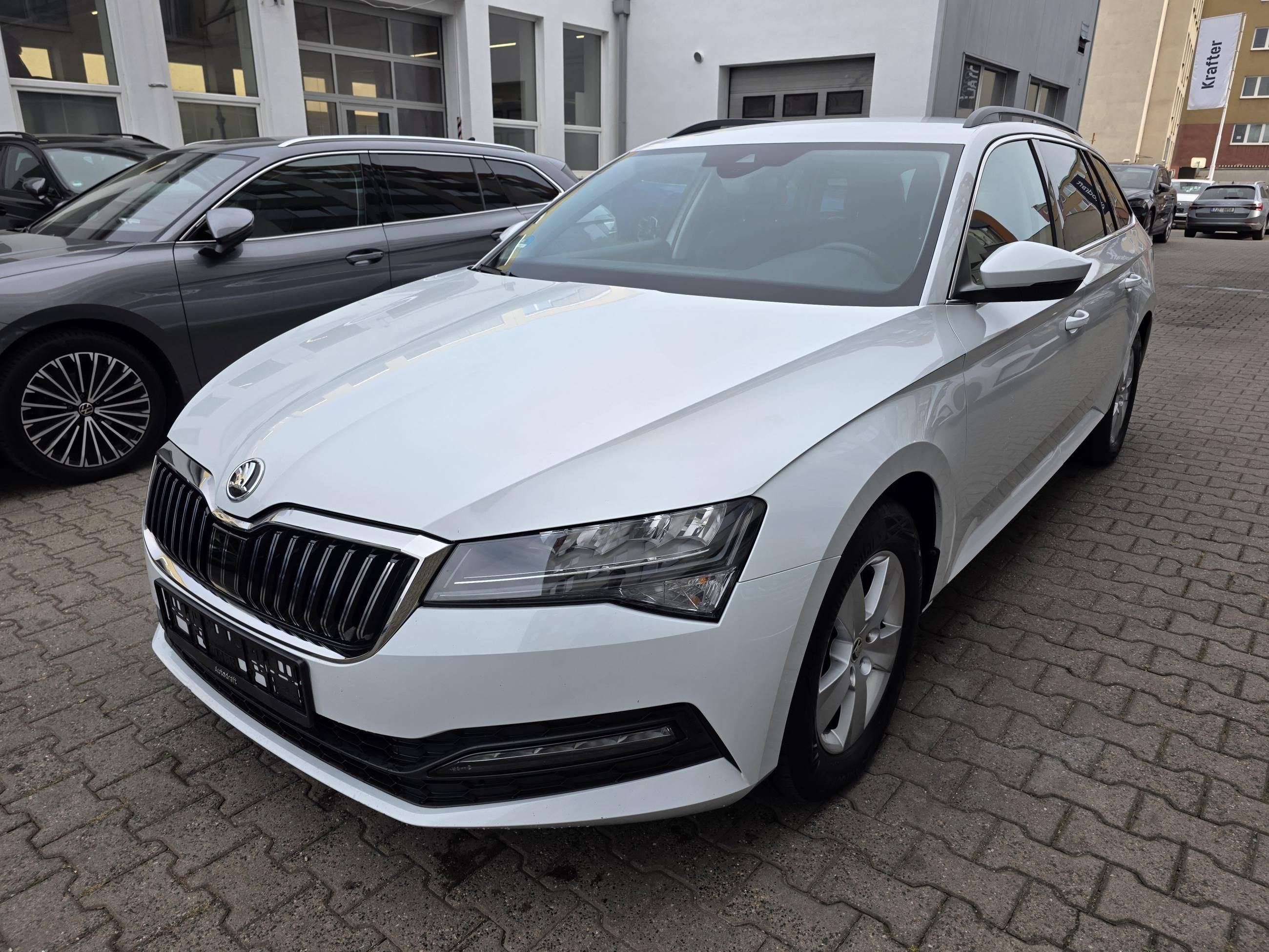 Škoda Superb, 2.0 TDI 110kW - fotka 2