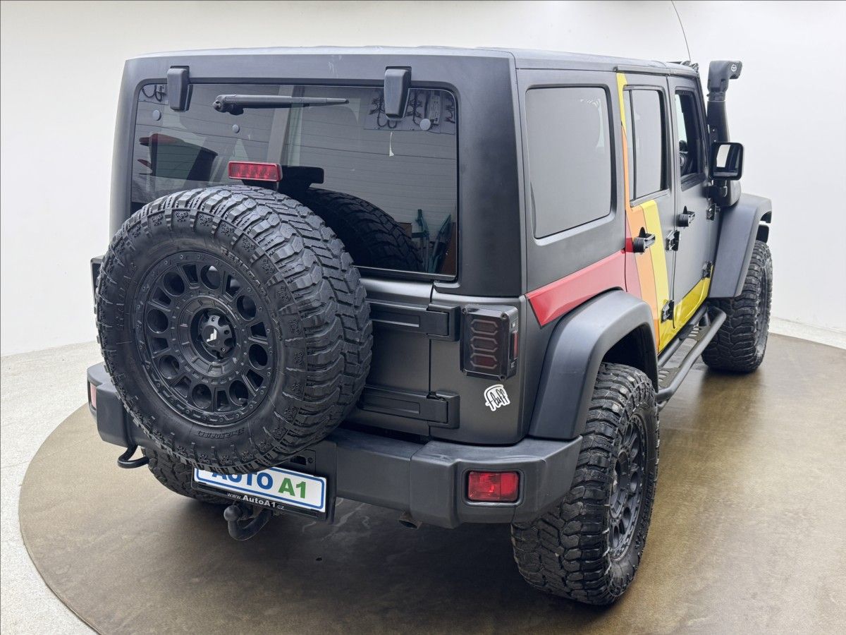 Jeep Wrangler, 3,6 209kW AT PENTASTAR SERVIS - fotka 4