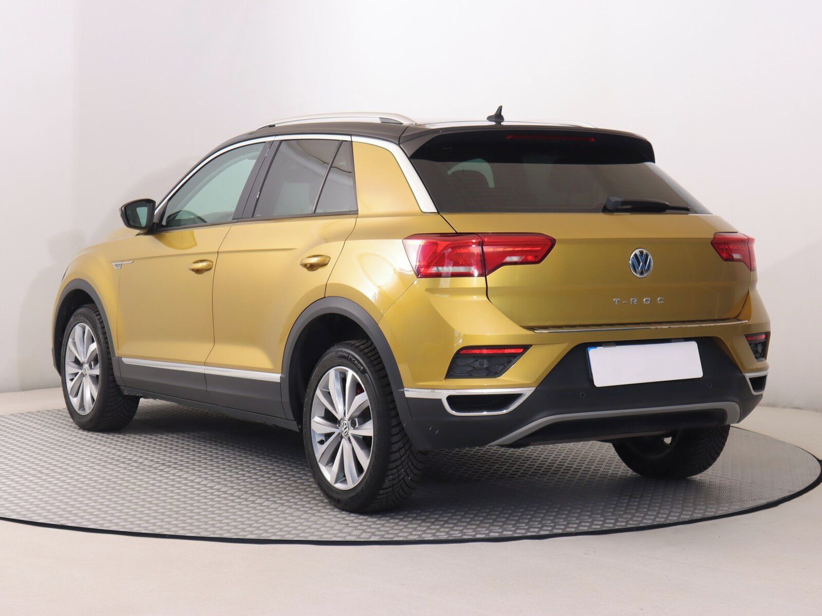 Volkswagen T-Roc, 1.0 TSI - fotka 4