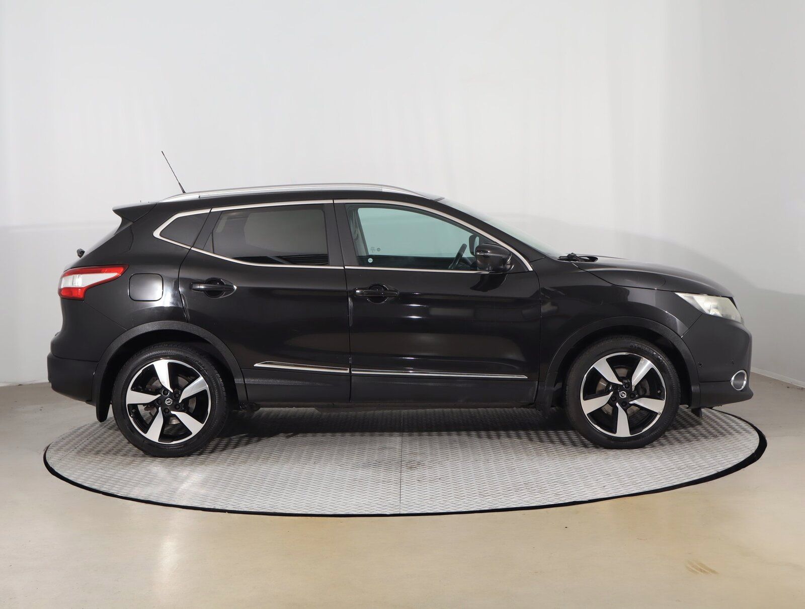 Nissan Qashqai, 1.6 dCi, Automat - fotka 6
