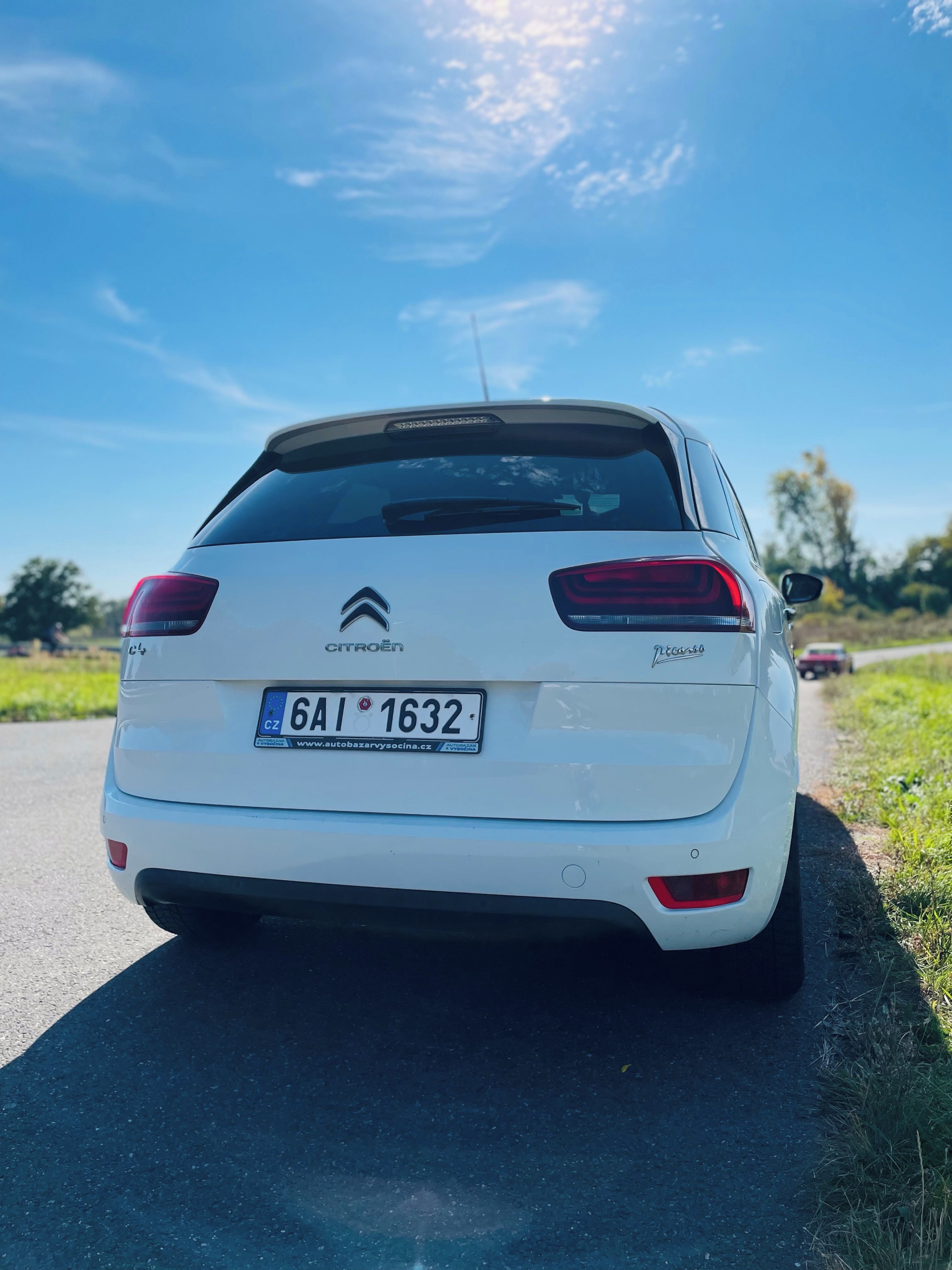 Citroën C4 Picasso, Citroën C4 Picasso 1.6 BlueHDi - fotka 5
