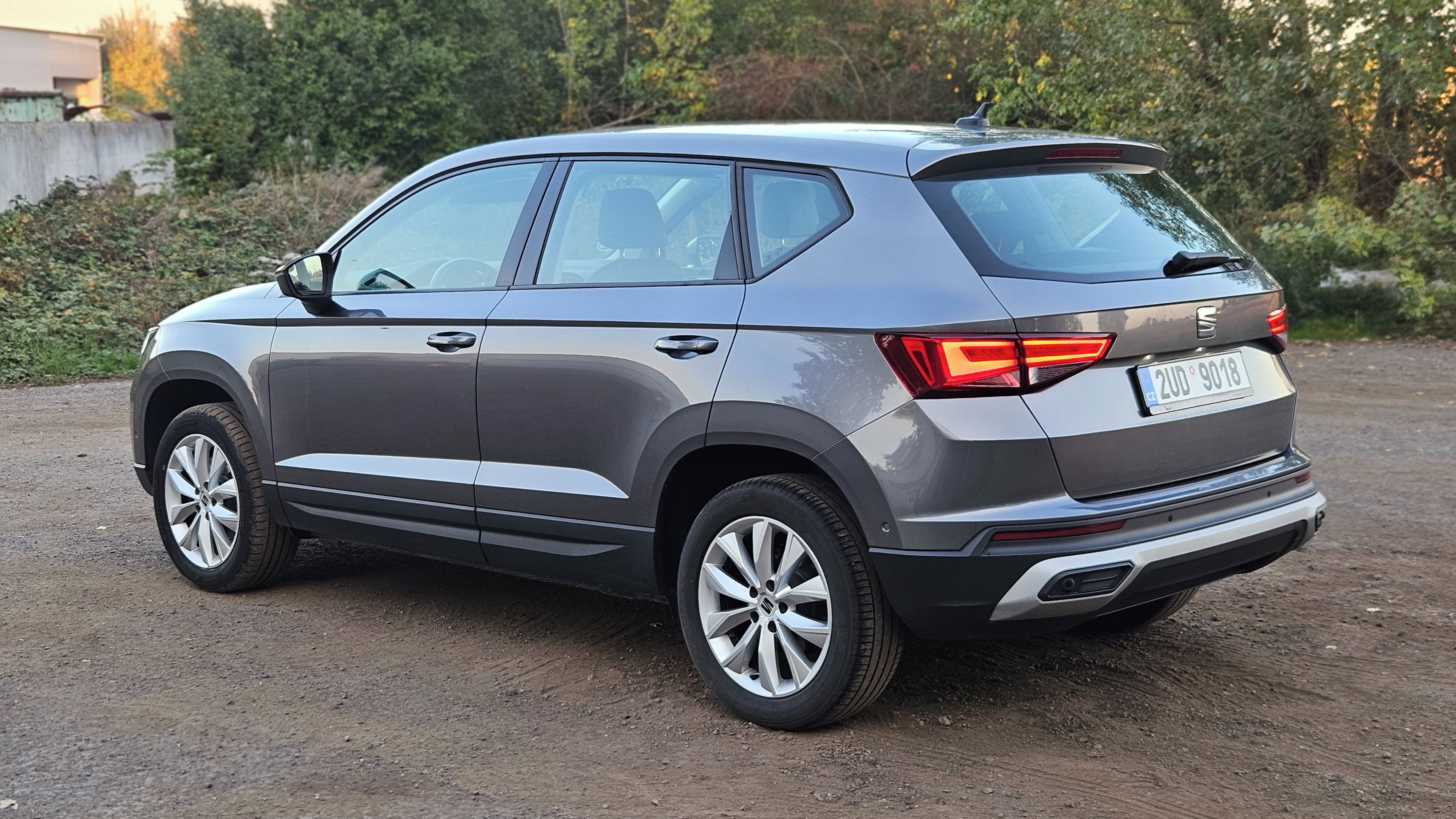 Seat Ateca, 2.0TDi 110kW DSG Webasto DPH - fotka 4