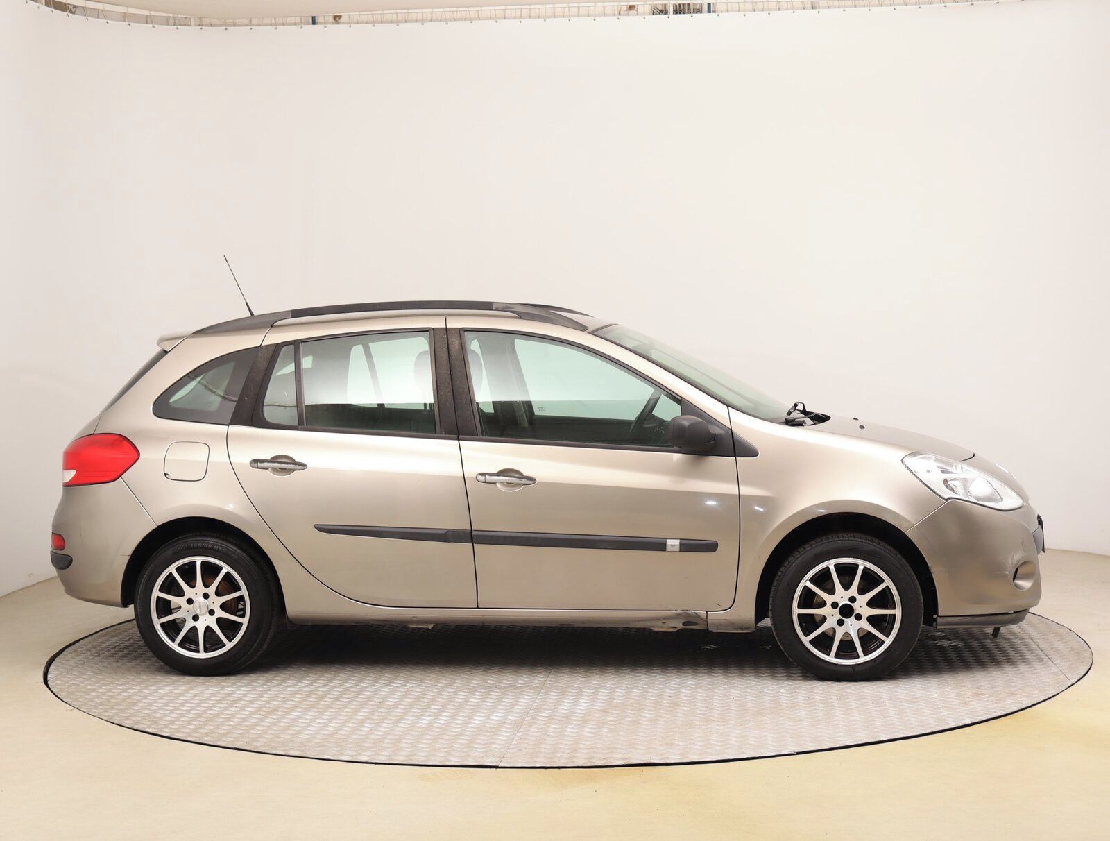 Renault Clio, 1.2 16V , ČR,1.maj, Klima - fotka 6