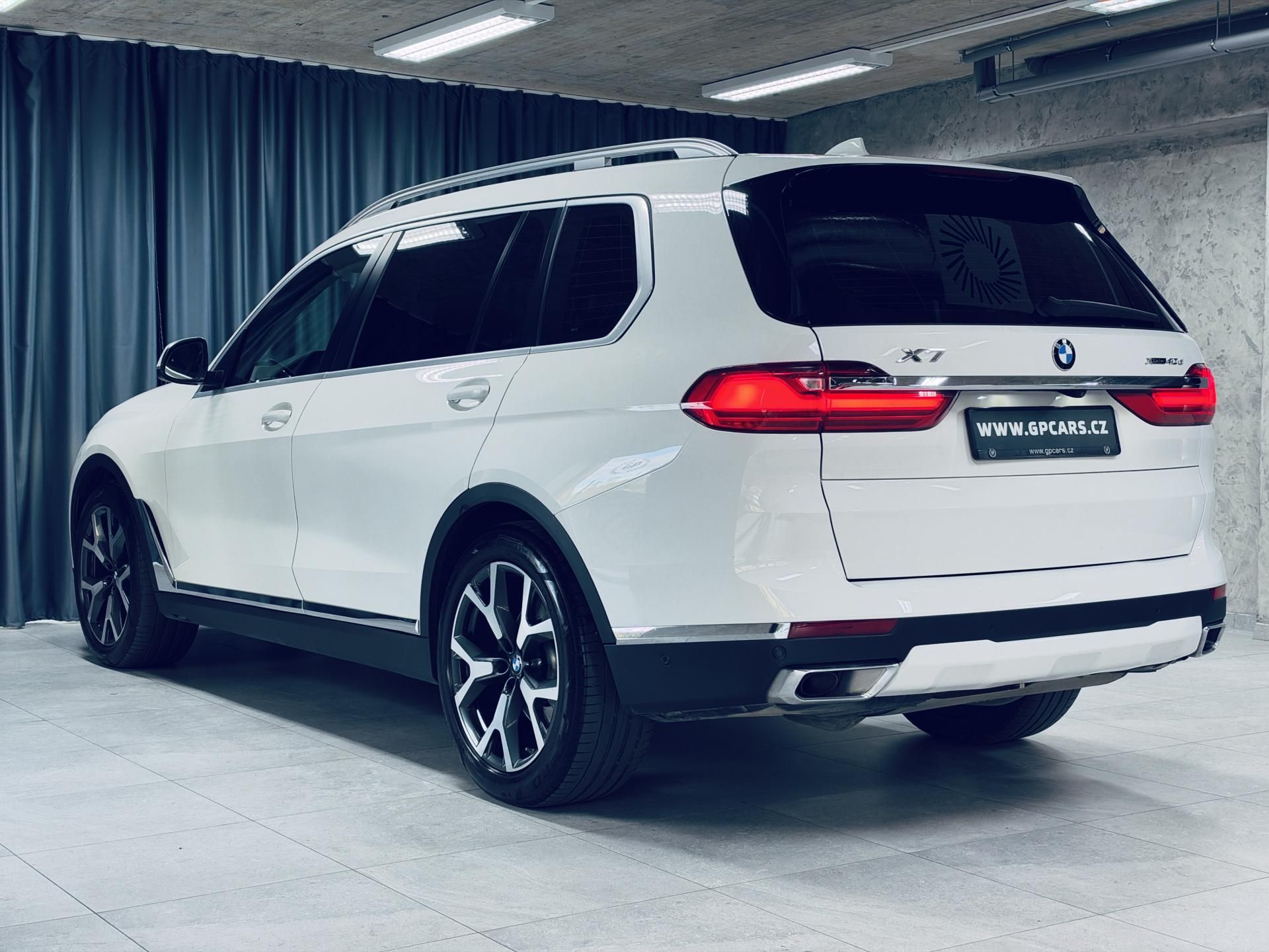 BMW X7, xDrive40d*SOFT*KEYLESS*PANO - fotka 5