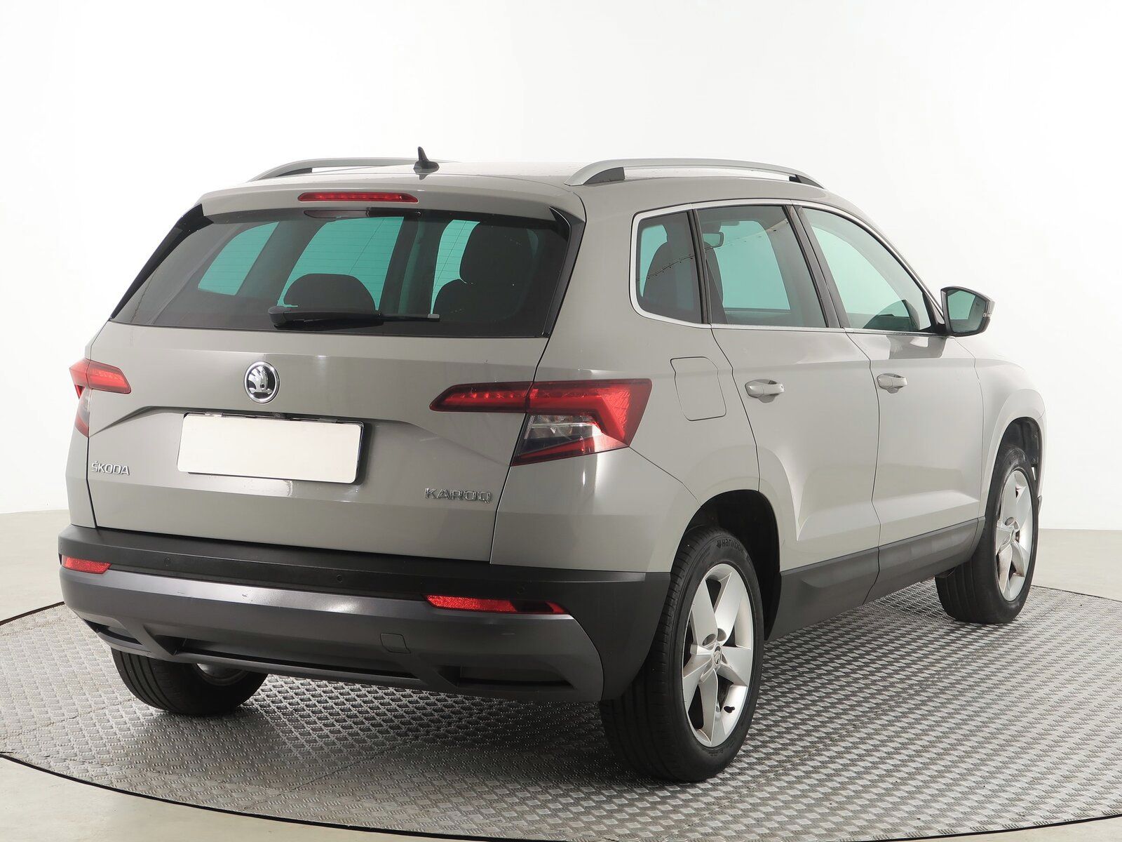 Škoda Karoq, 1.6 TDI, Style, Navi - fotka 5
