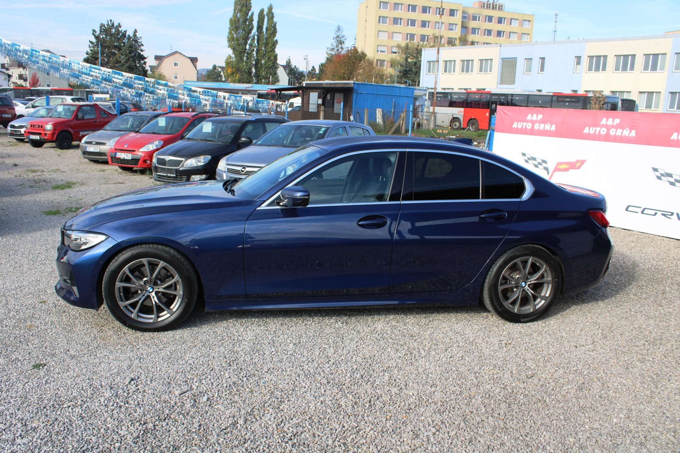BMW Řada 3, 320d KŮŽE LED AUTOMAT TEMPOMAT - fotka 4