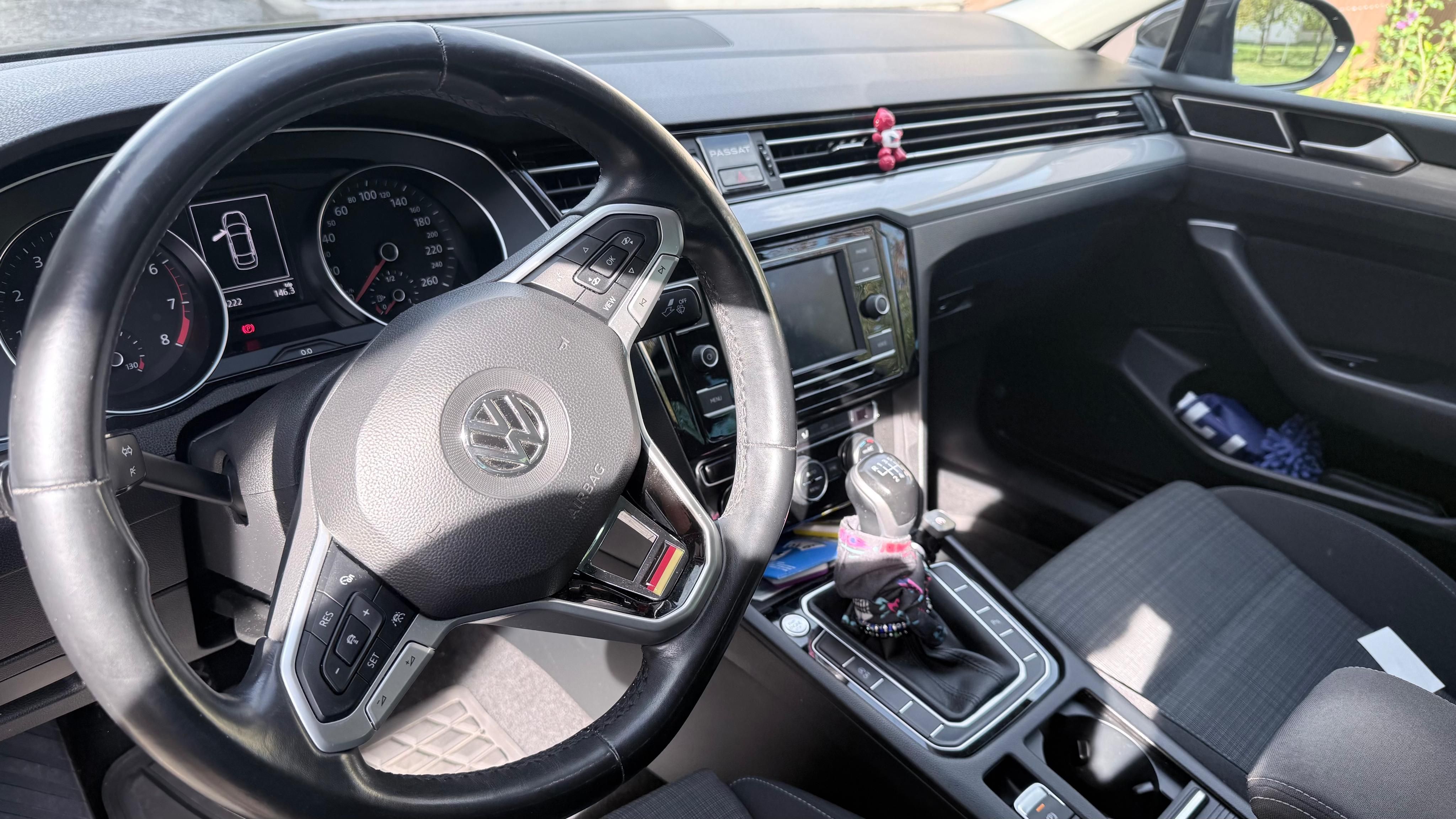 Volkswagen Passat - fotka 5