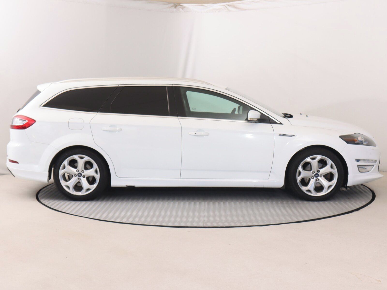Ford Mondeo, 2.0 TDCi, Titanium, Automat - fotka 6