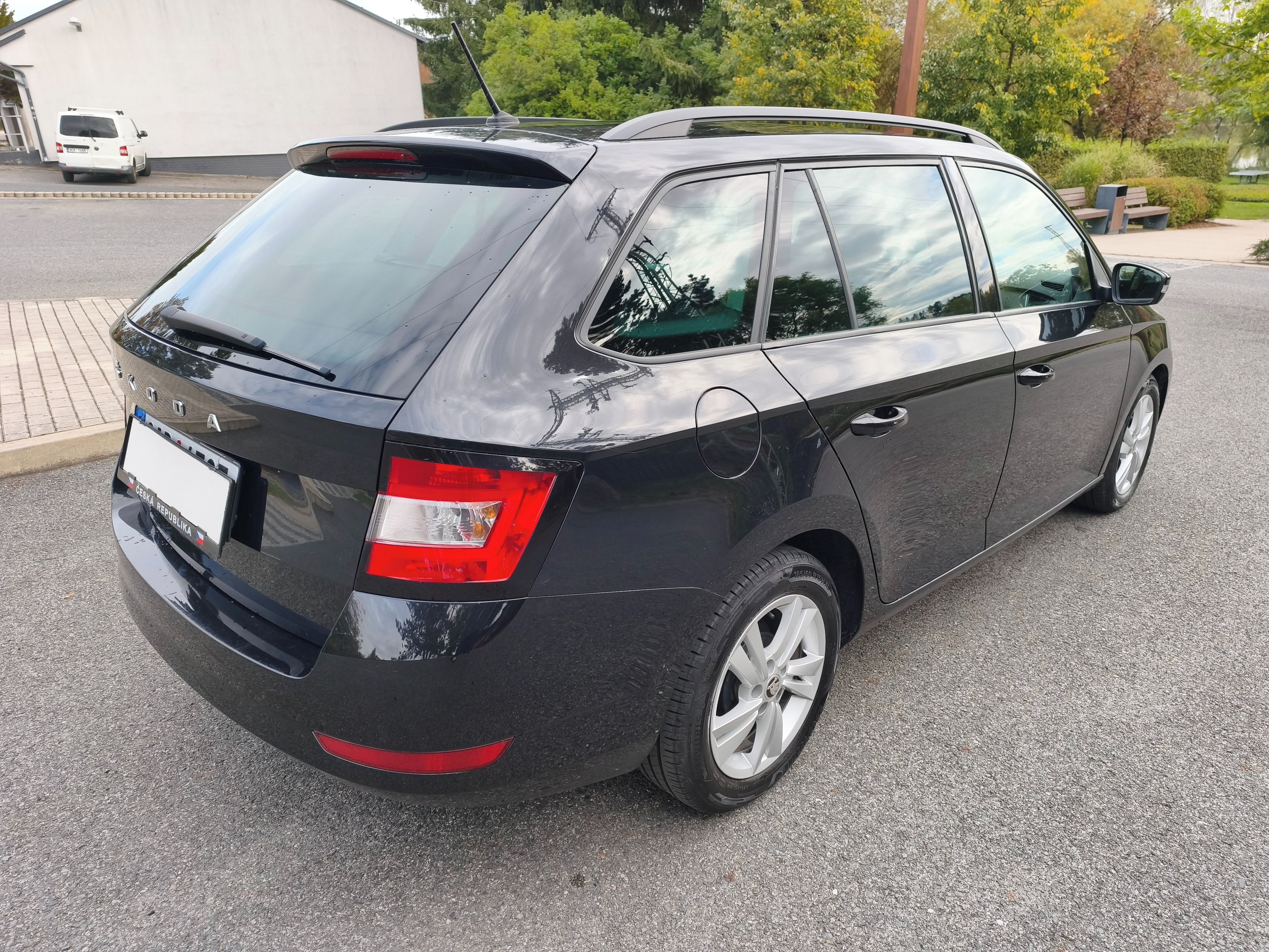 Škoda Fabia, Tour Ambition 1.0 TSI ČR.1maj. - fotka 5