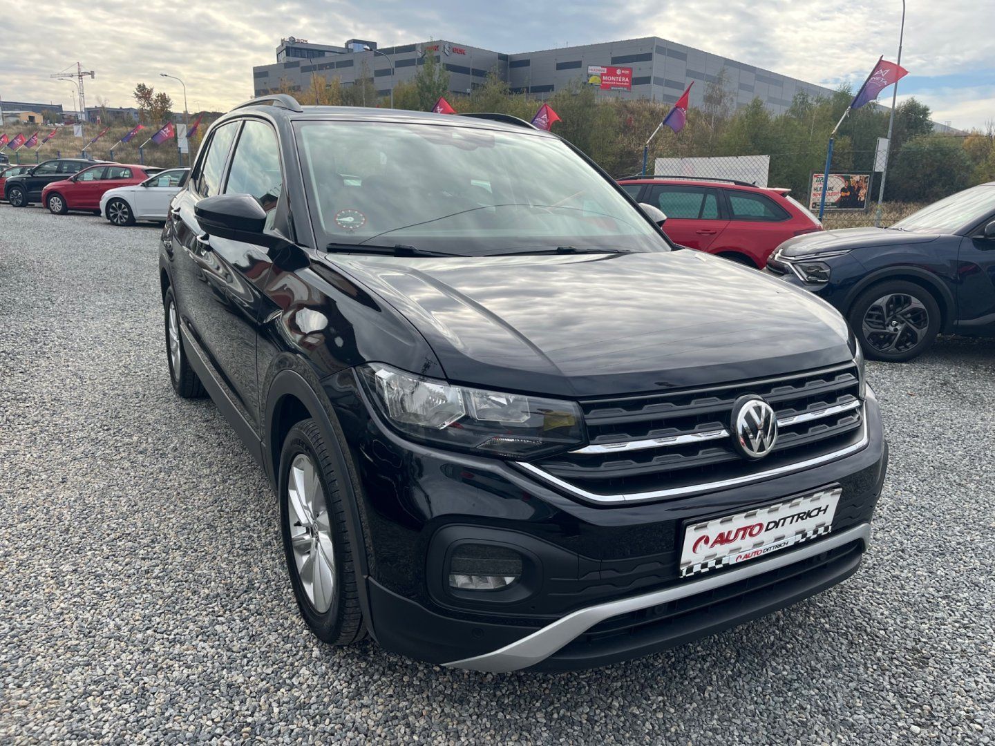 Volkswagen T-Cross, 1.0 TSi LIFE - fotka 4