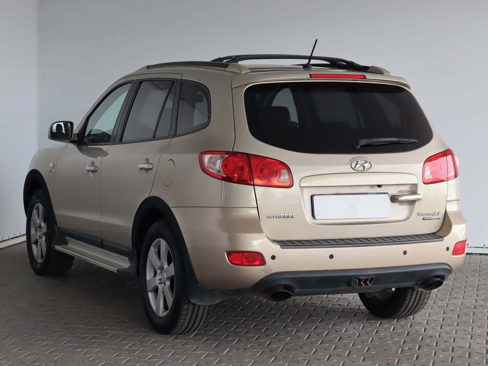 Hyundai Santa Fe, 2.2 CRDi, 4X4, 7 míst - fotka 4